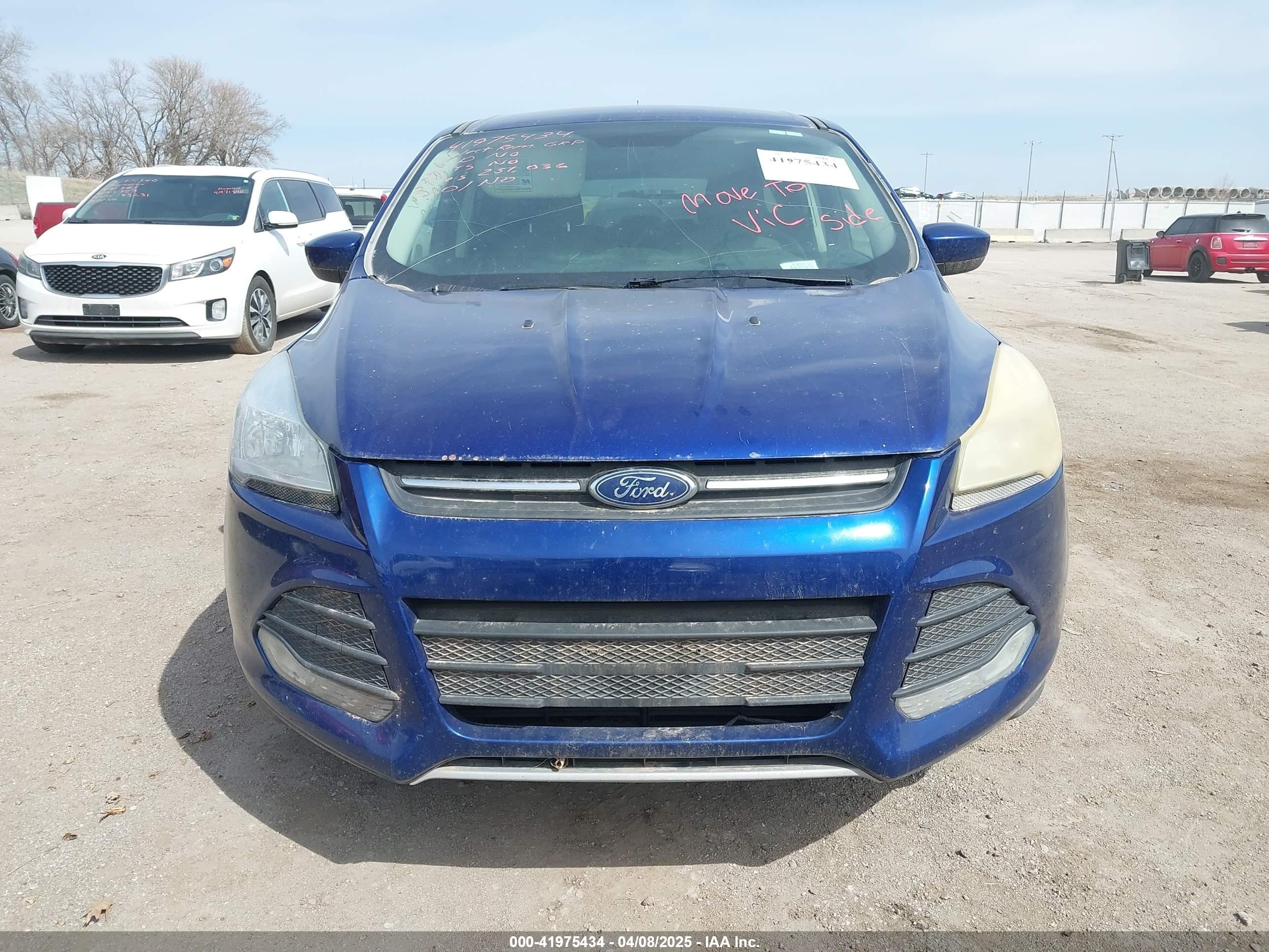 2016 Ford Escape Se Blue vin: 1FMCU0G75GUB97640