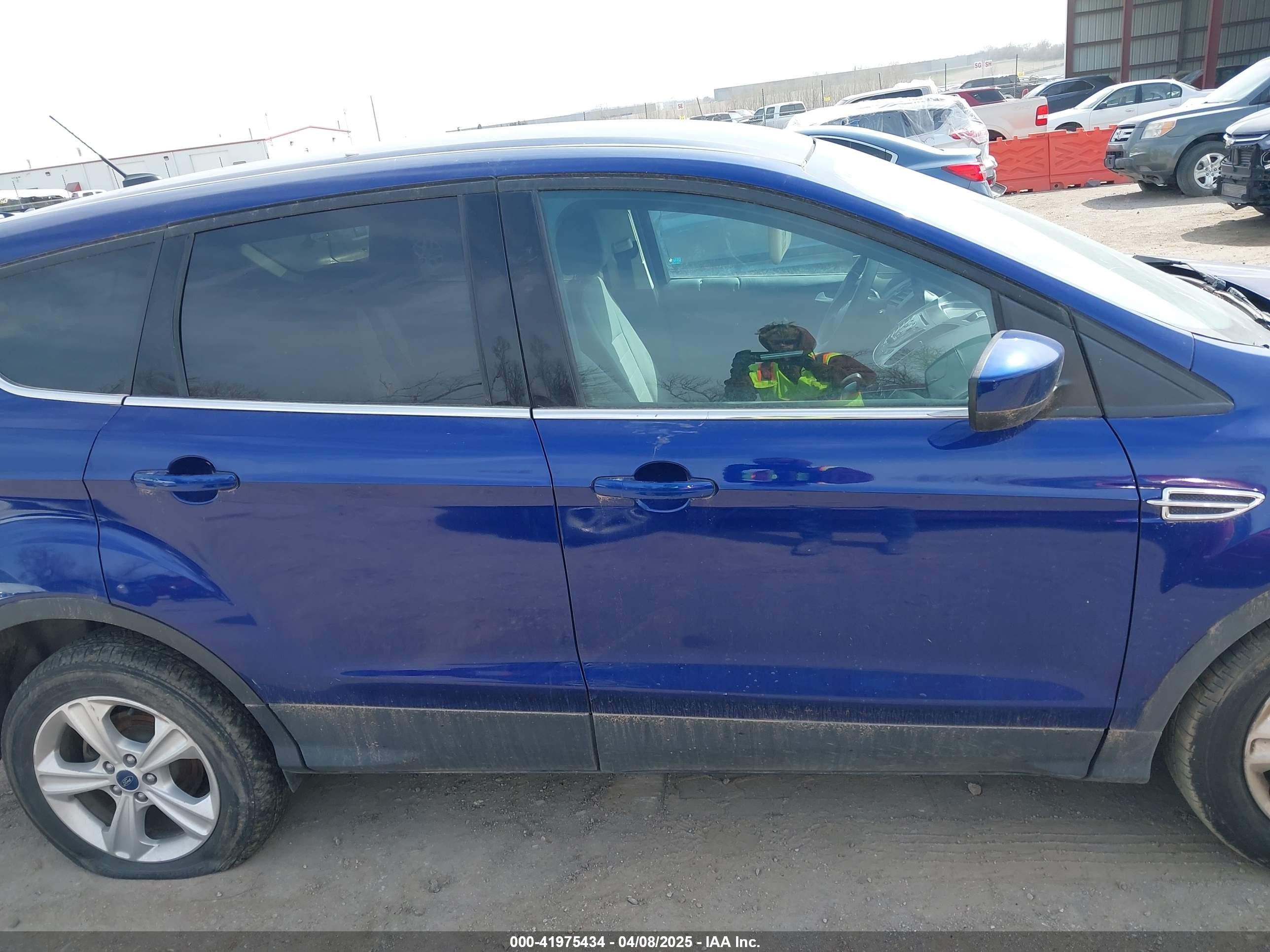 2016 Ford Escape Se Blue vin: 1FMCU0G75GUB97640