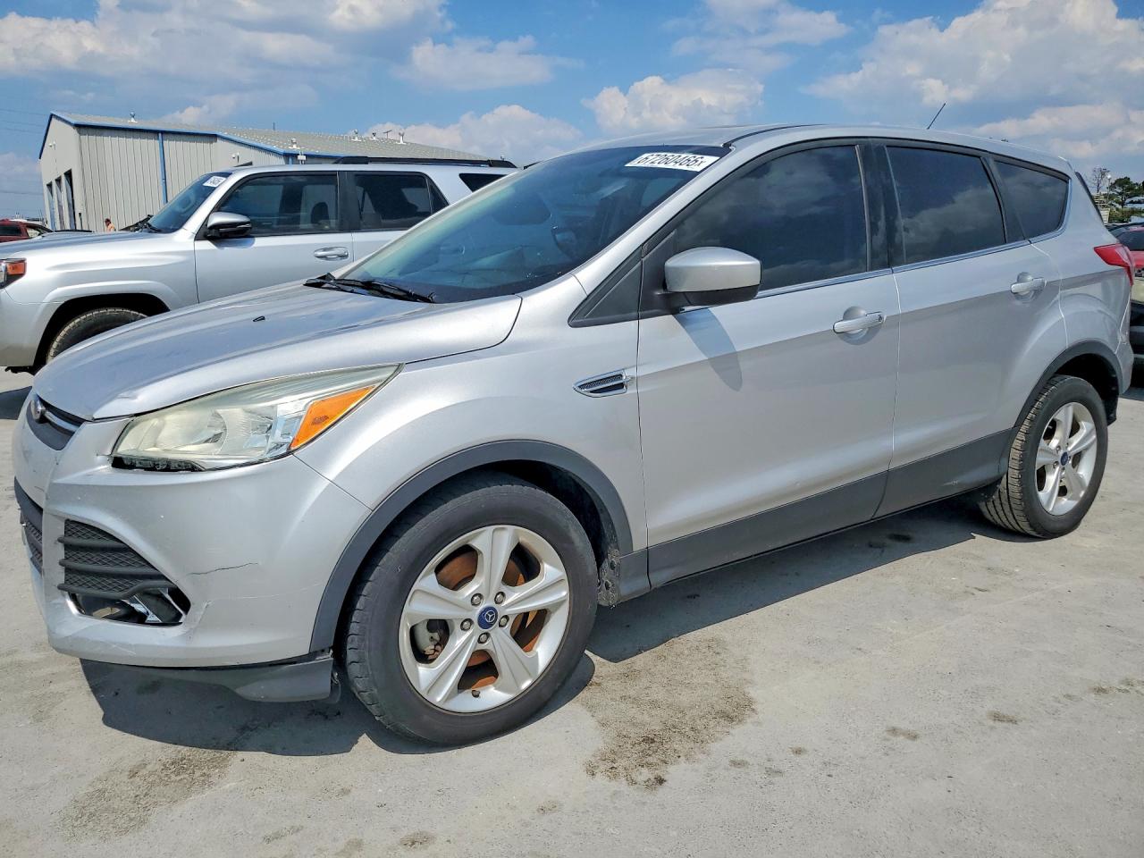 2015 Ford Escape Se Серебряный vin: 1FMCU0G76FUB14120