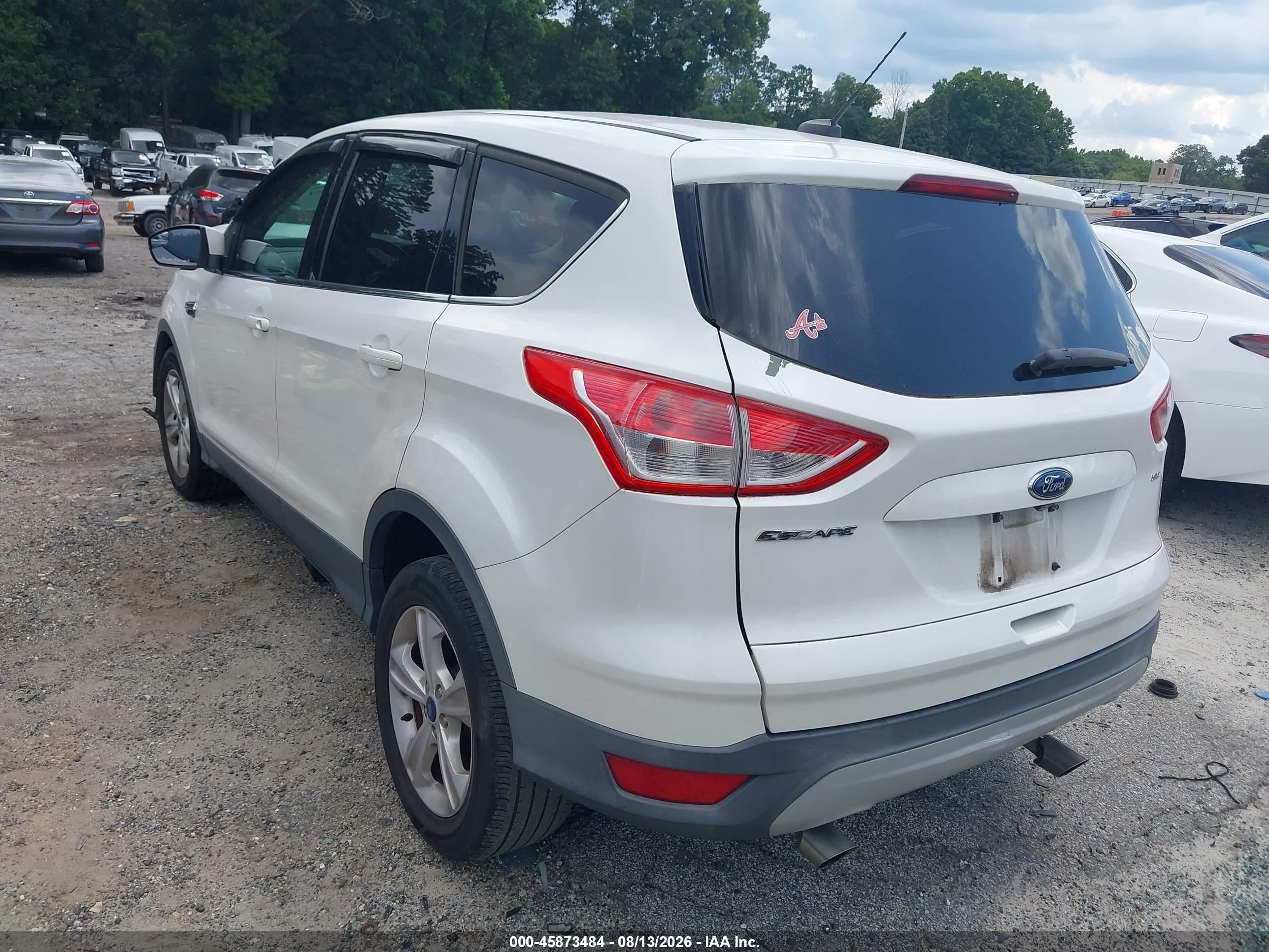 2015 Ford Escape Se White vin: 1FMCU0G76FUB45335