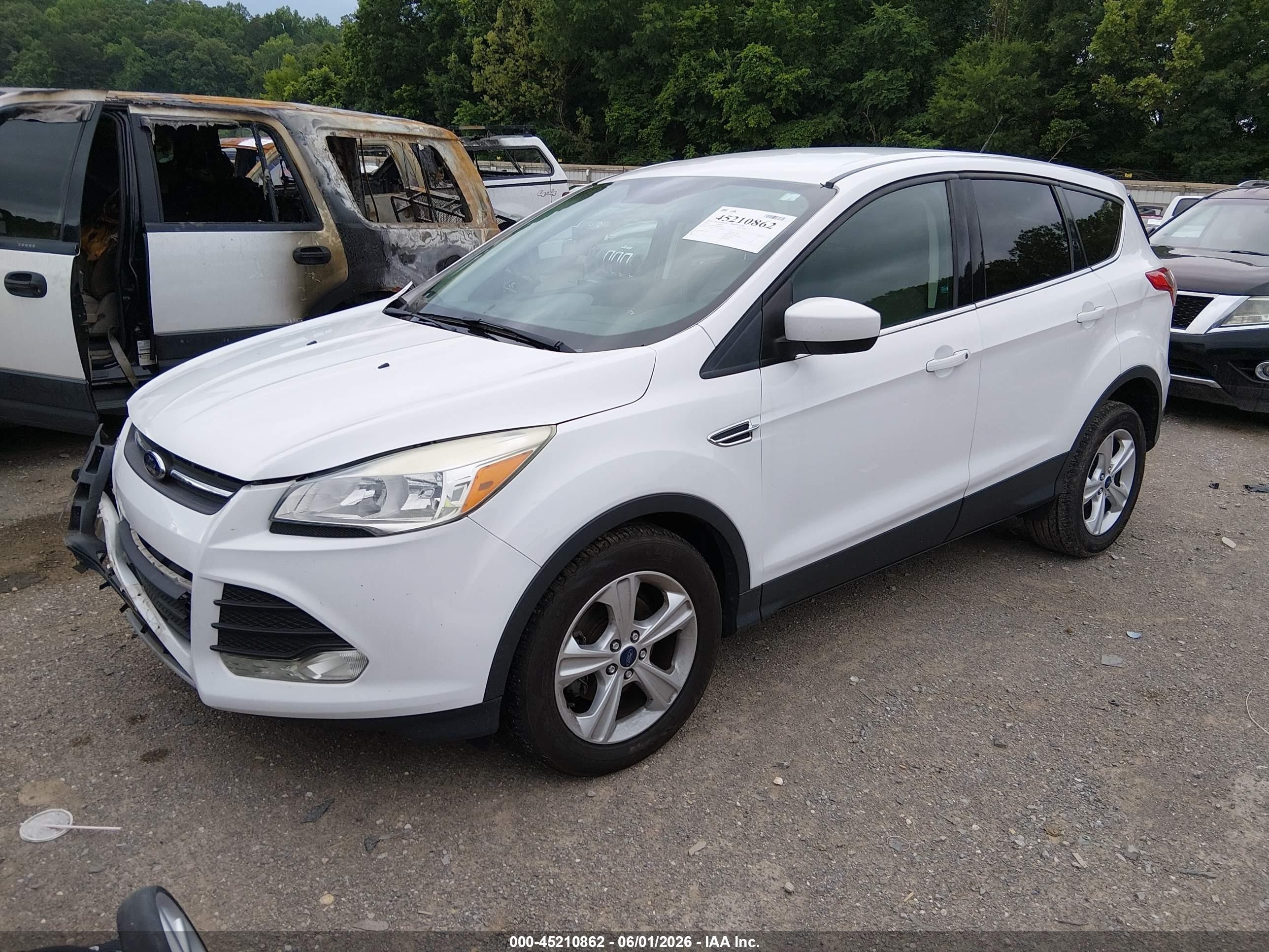 2016 Ford Escape Se White vin: 1FMCU0G77GUB03645