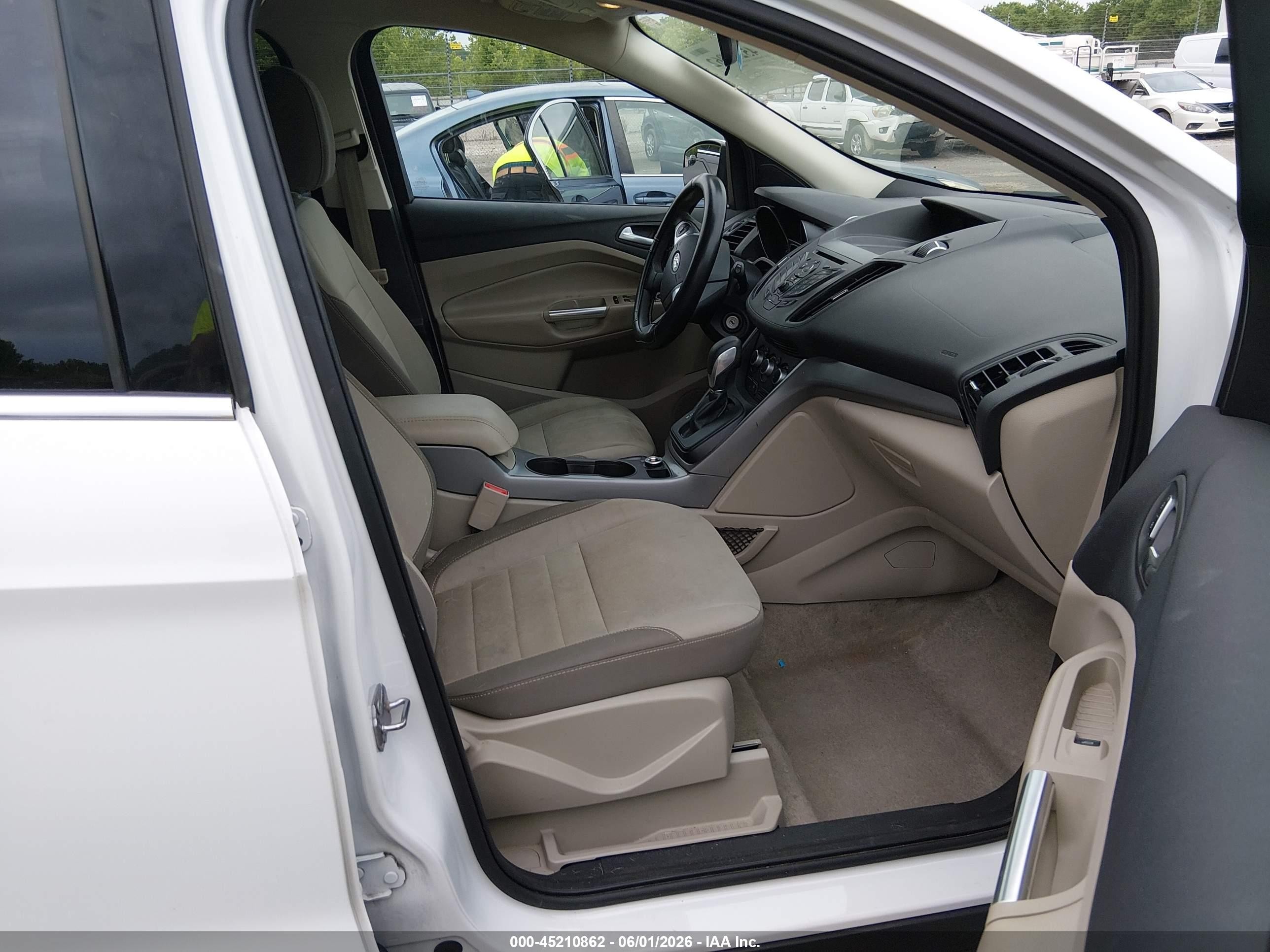 2016 Ford Escape Se White vin: 1FMCU0G77GUB03645