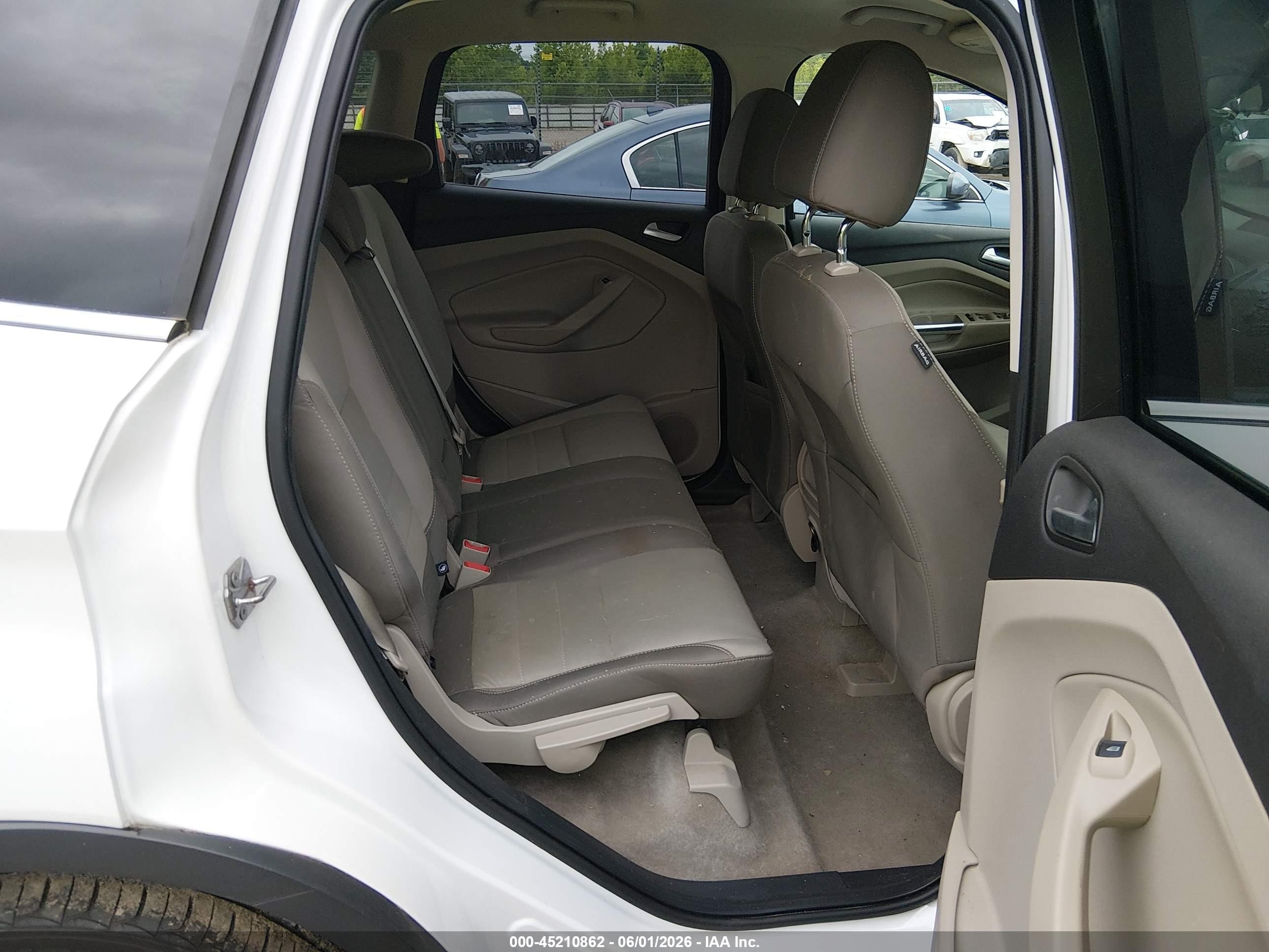 2016 Ford Escape Se White vin: 1FMCU0G77GUB03645