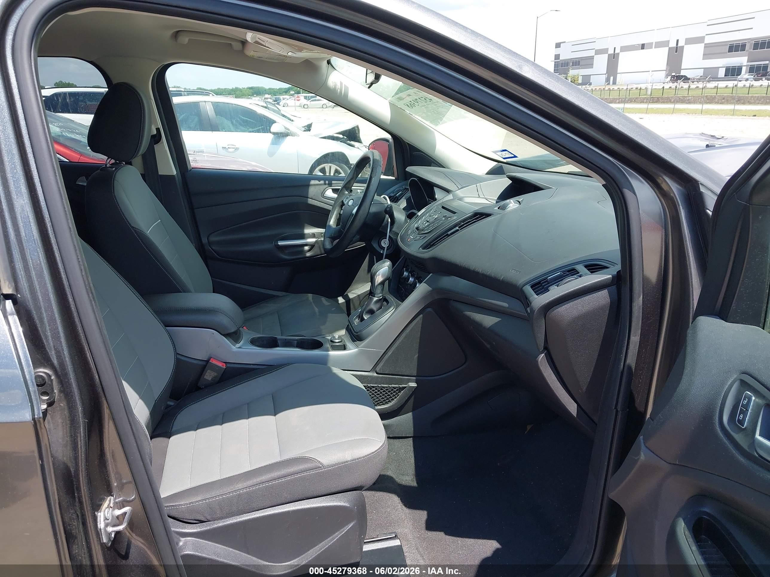 2015 Ford Escape Se Gray vin: 1FMCU0G78FUB93015