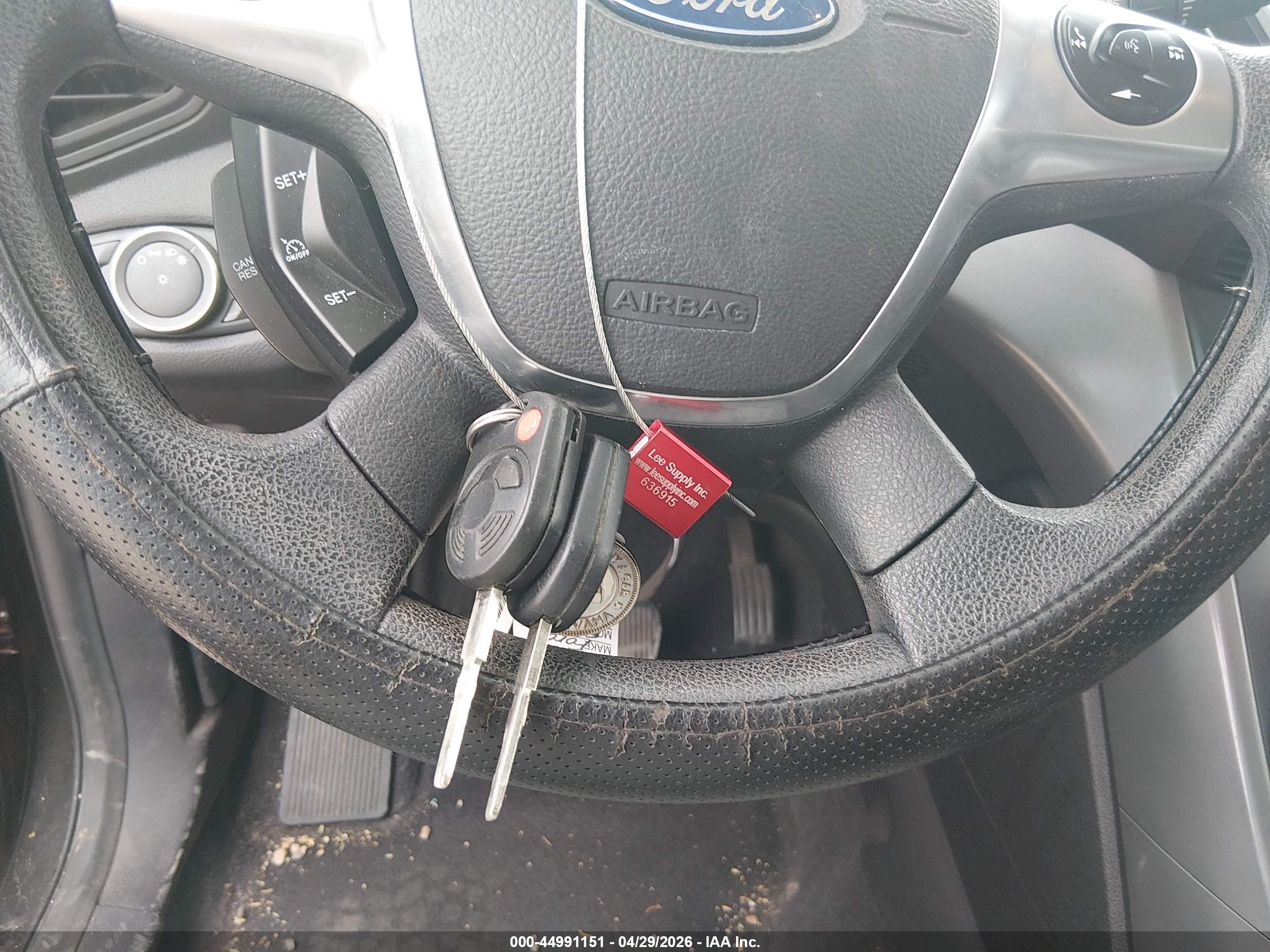 2015 Ford Escape Se Черный vin: 1FMCU0G78FUC88321