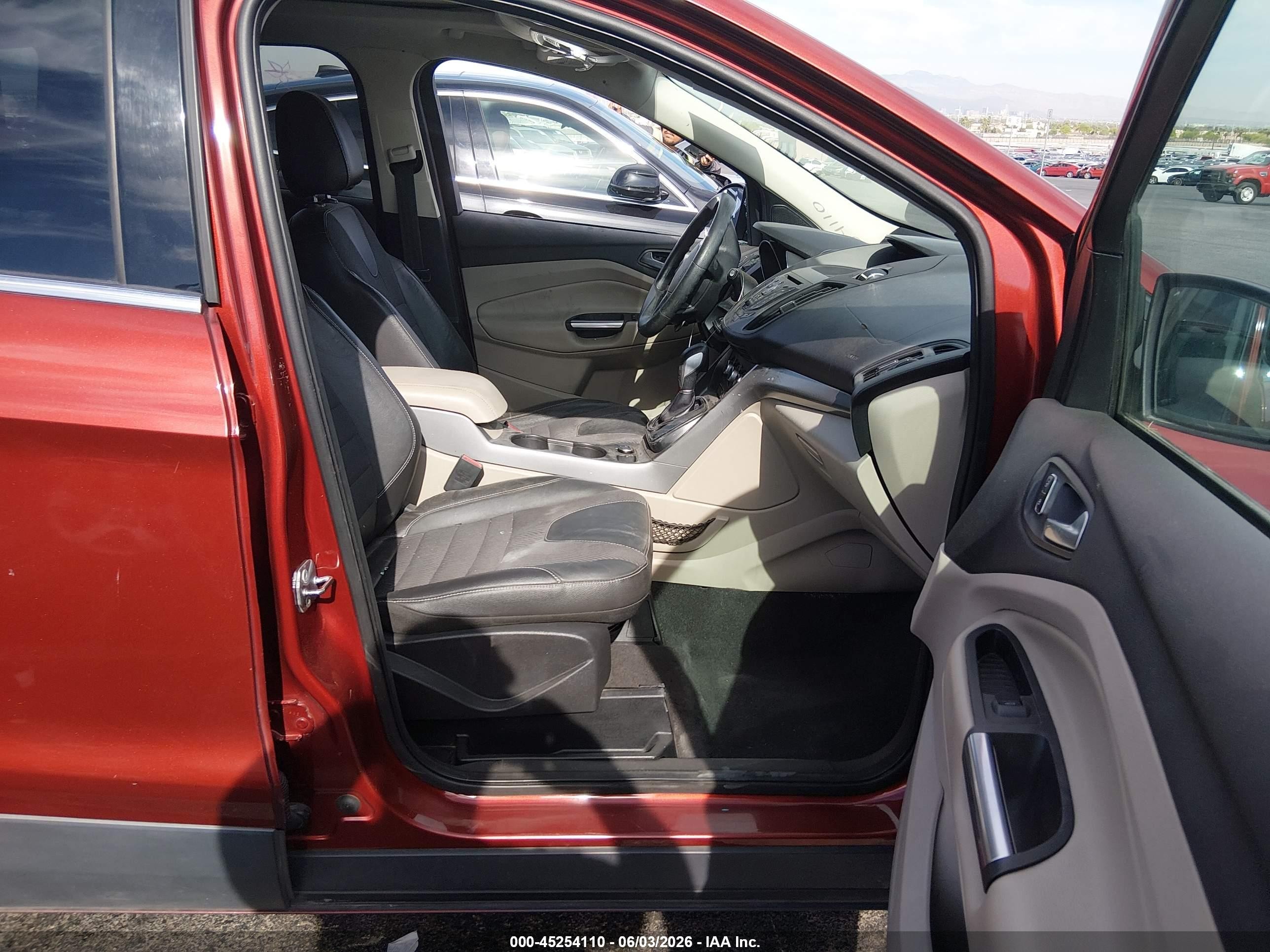 2015 Ford Escape Se Red vin: 1FMCU0G79FUA92307