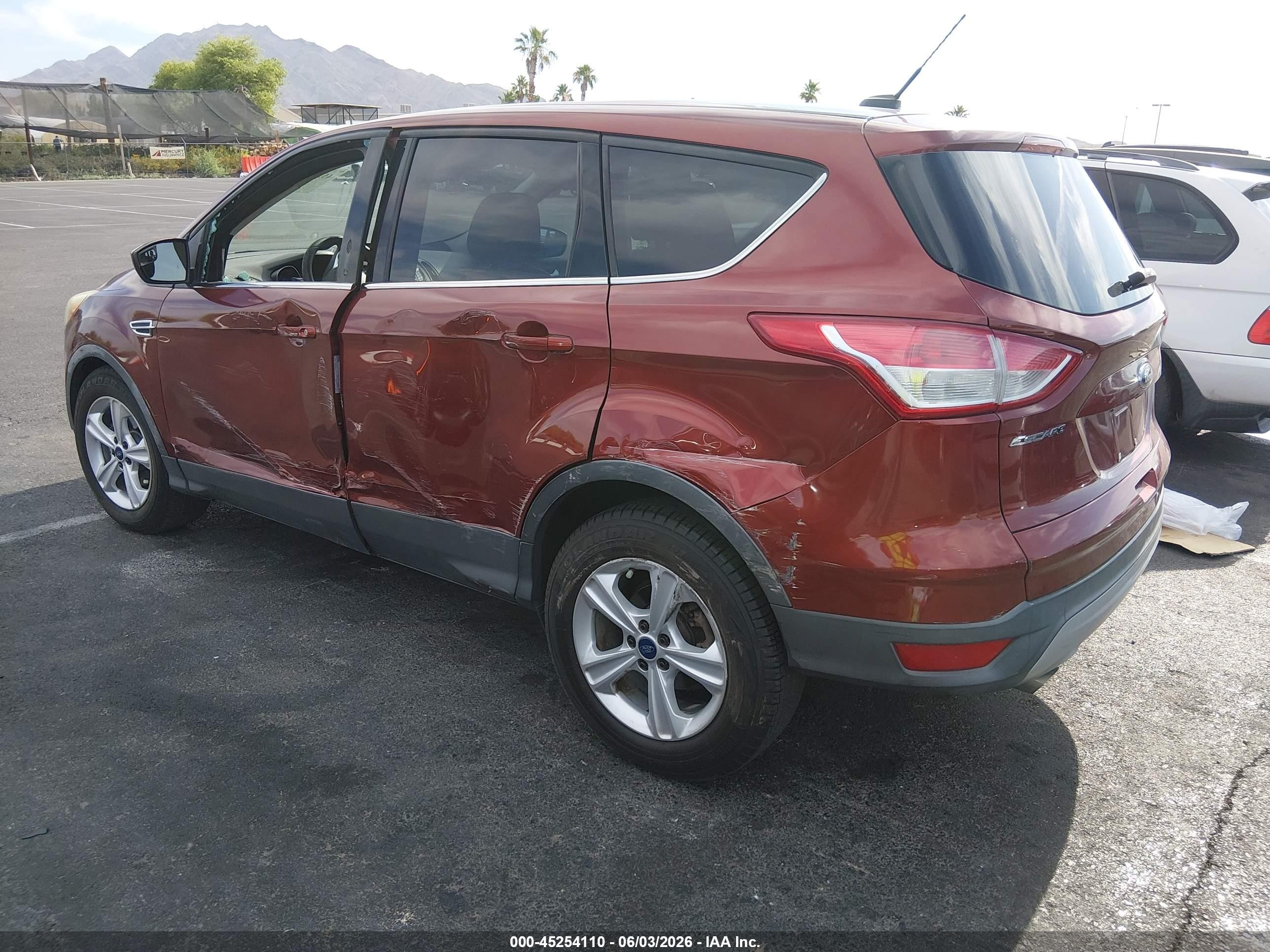 2015 Ford Escape Se Red vin: 1FMCU0G79FUA92307