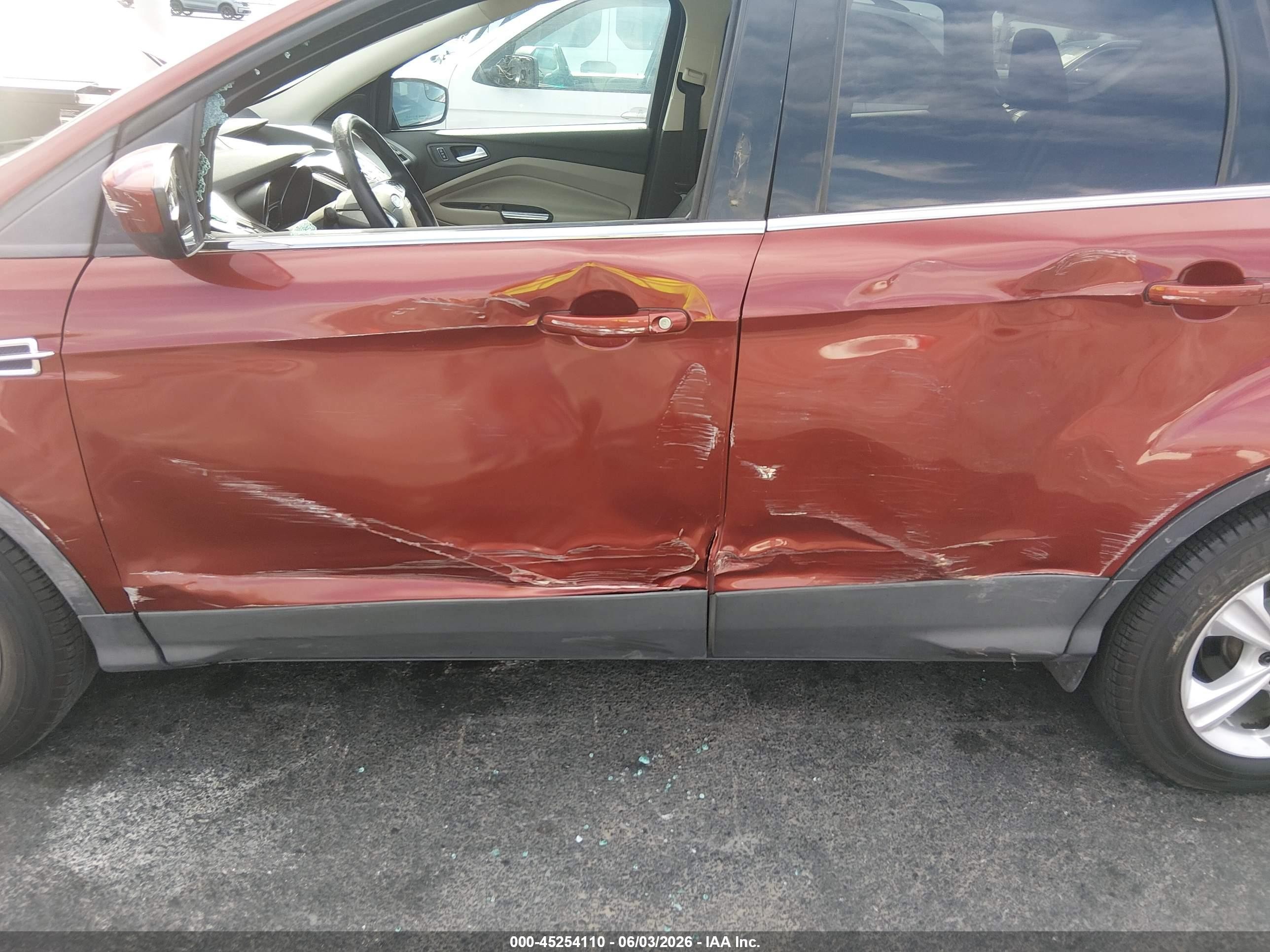 2015 Ford Escape Se Red vin: 1FMCU0G79FUA92307