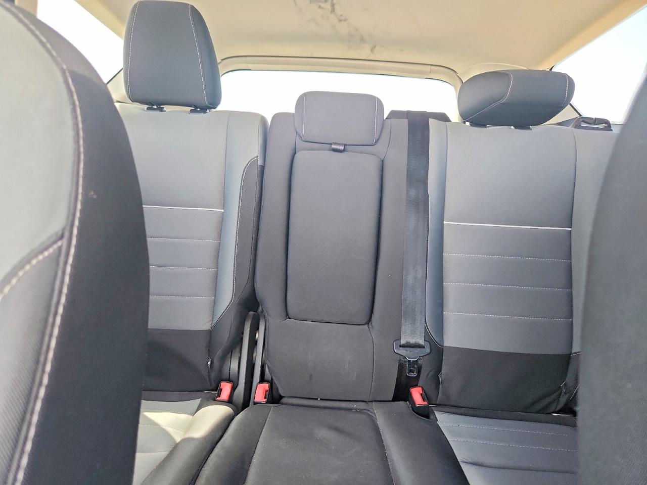 2015 Ford Escape Se White vin: 1FMCU0G79FUB18999