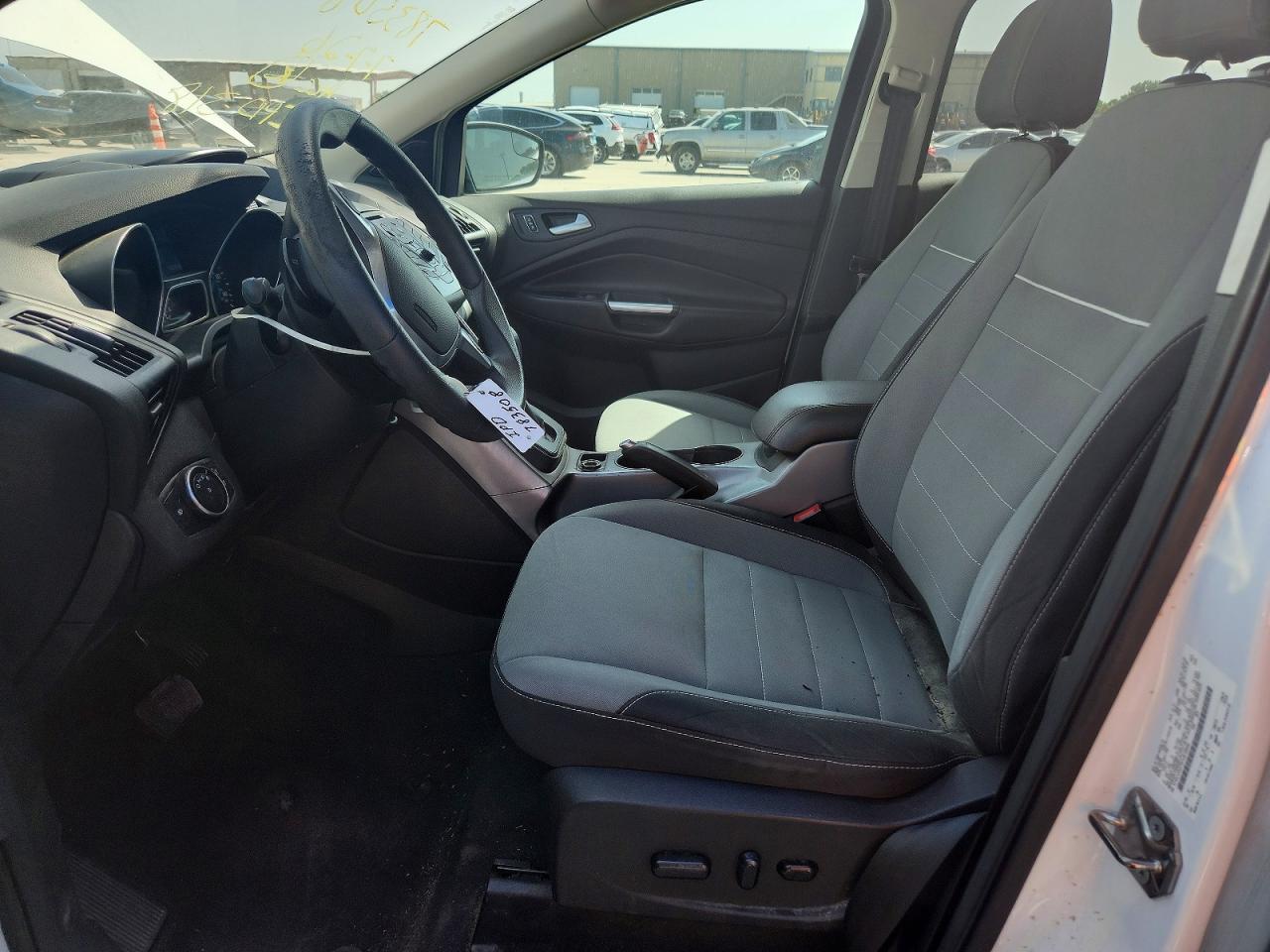 2015 Ford Escape Se White vin: 1FMCU0G79FUB18999