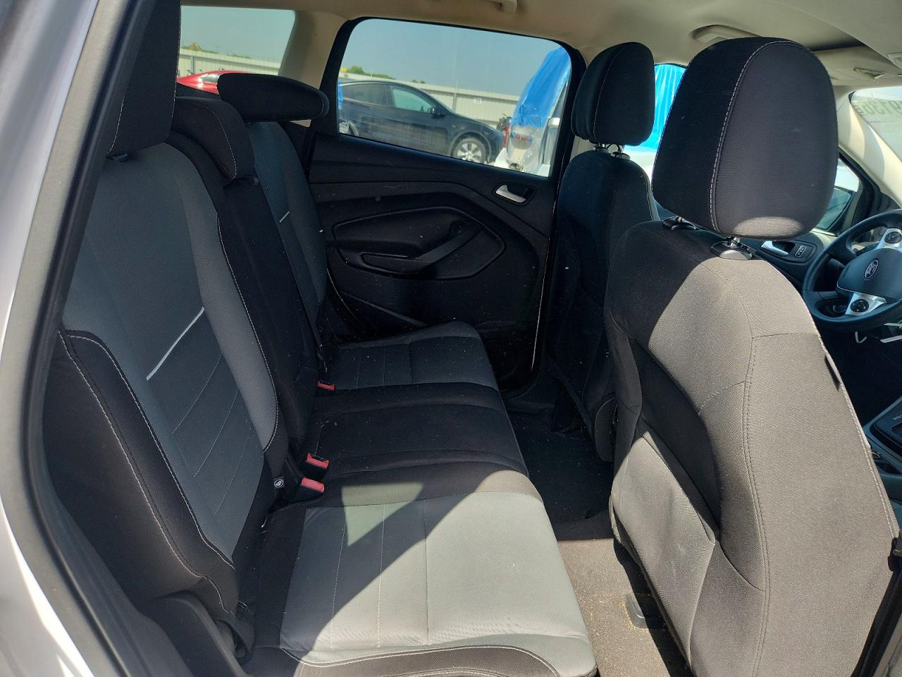2015 Ford Escape Se White vin: 1FMCU0G79FUB18999