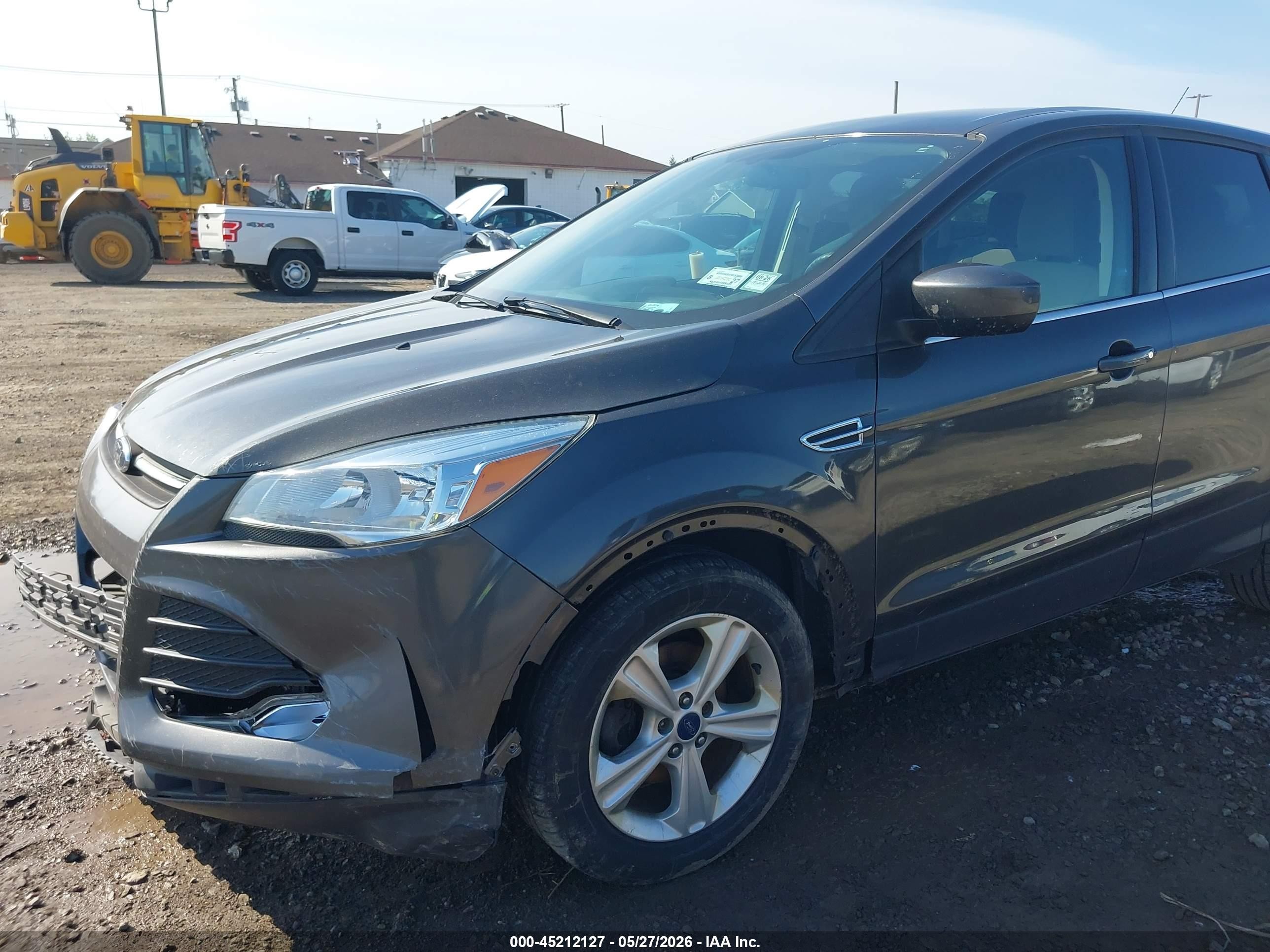 2015 Ford Escape Se Серый vin: 1FMCU0G79FUC80857