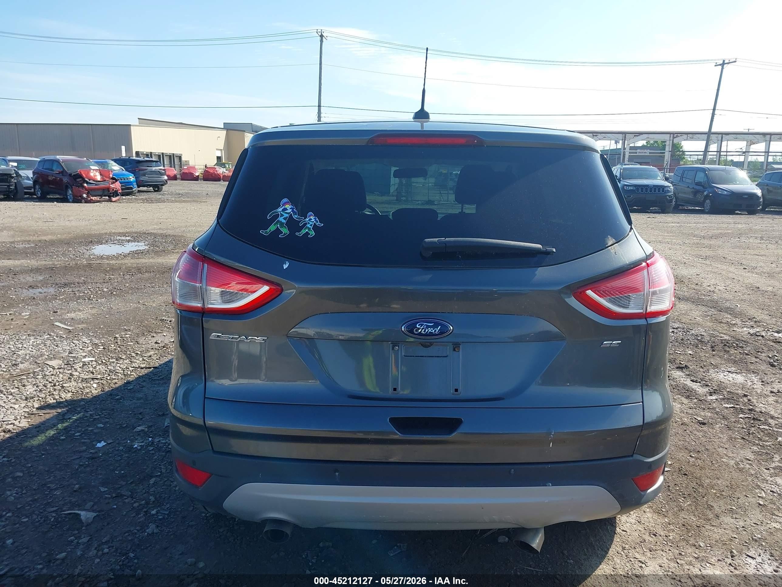 2015 Ford Escape Se Серый vin: 1FMCU0G79FUC80857