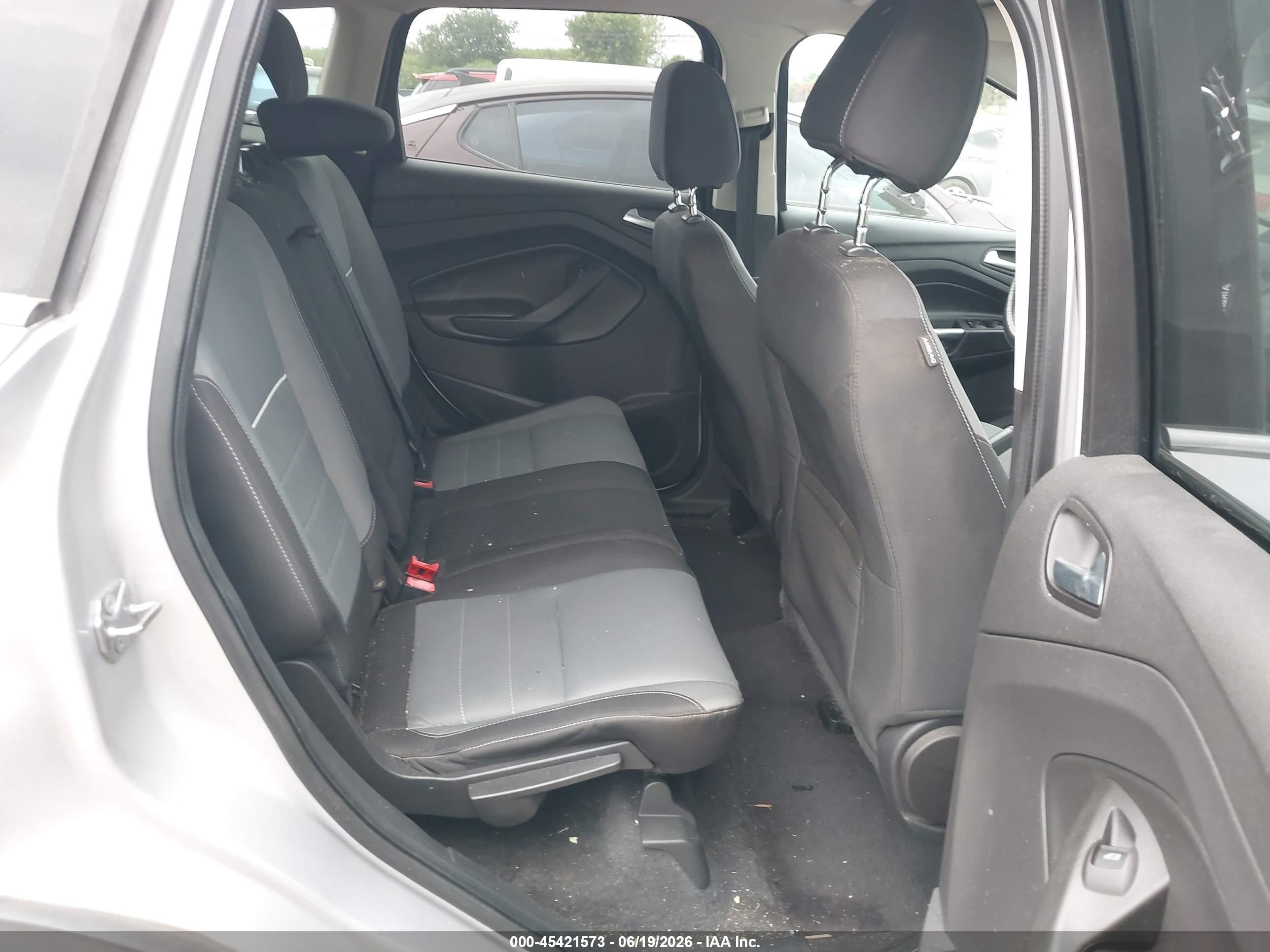 2015 Ford Escape Se Silver vin: 1FMCU0G7XFUA18930