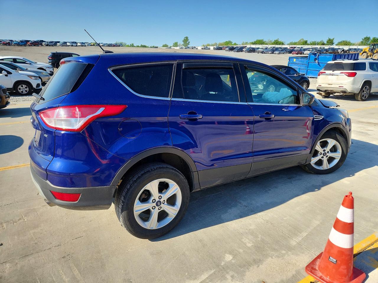 2015 Ford Escape Se Blue vin: 1FMCU0G7XFUB28408