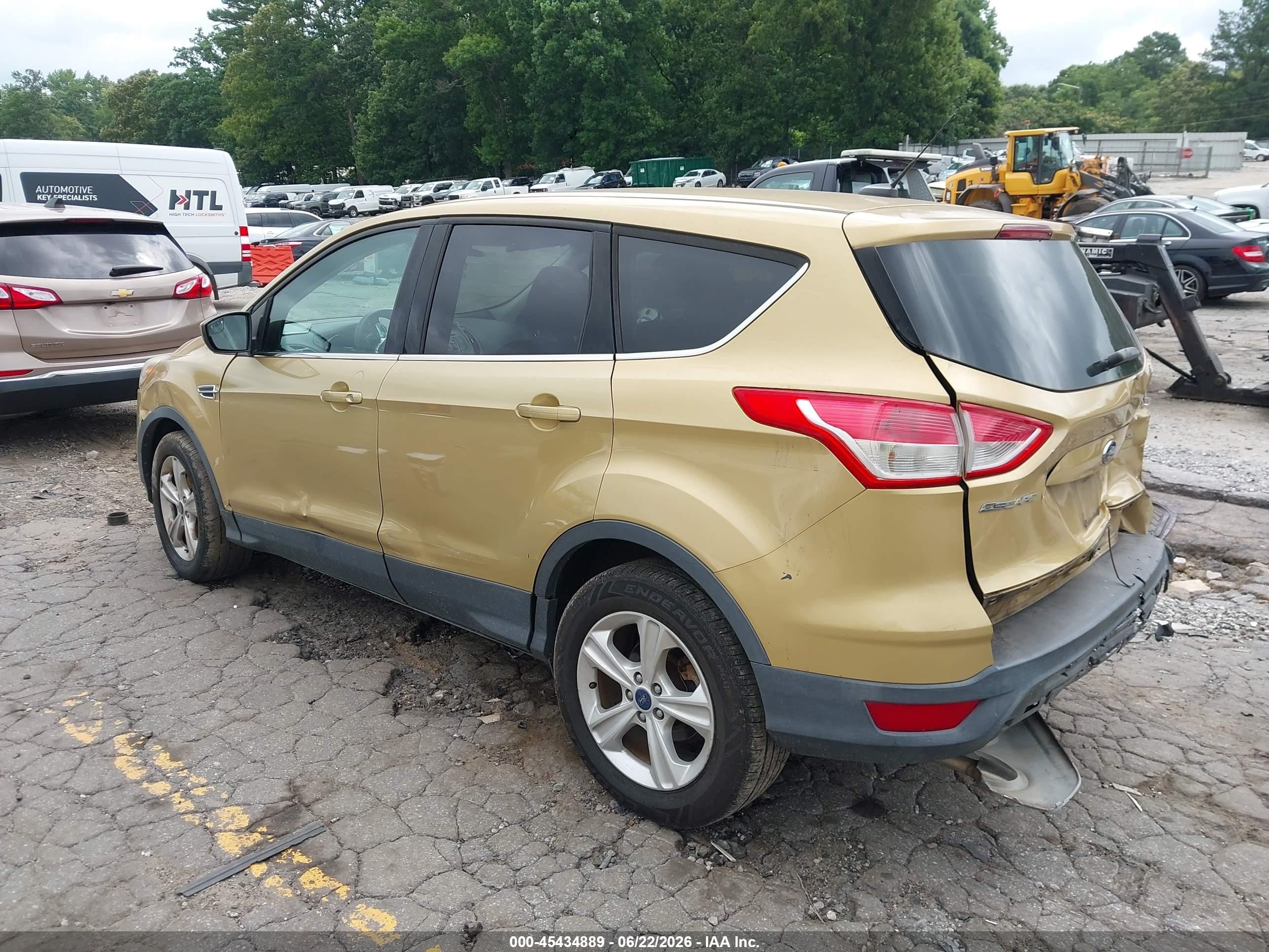 2015 Ford Escape Se Gold vin: 1FMCU0G7XFUB92349