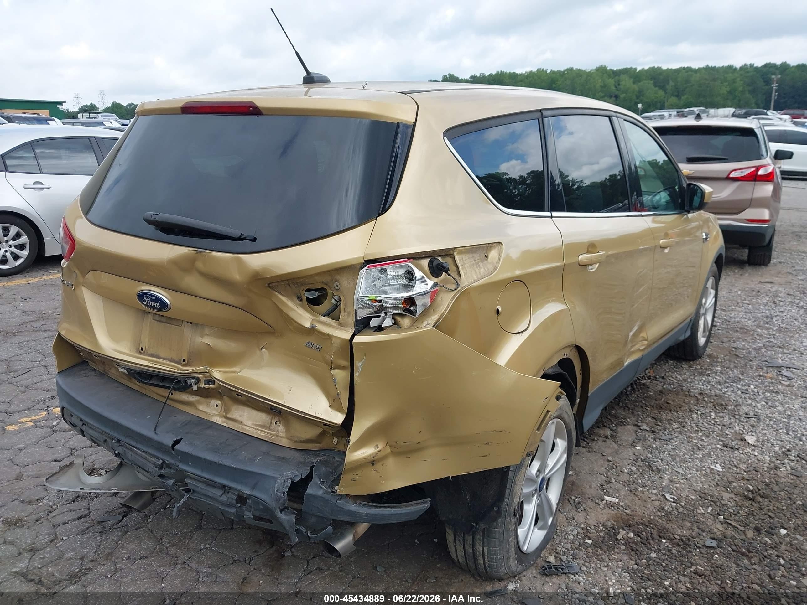 2015 Ford Escape Se Gold vin: 1FMCU0G7XFUB92349