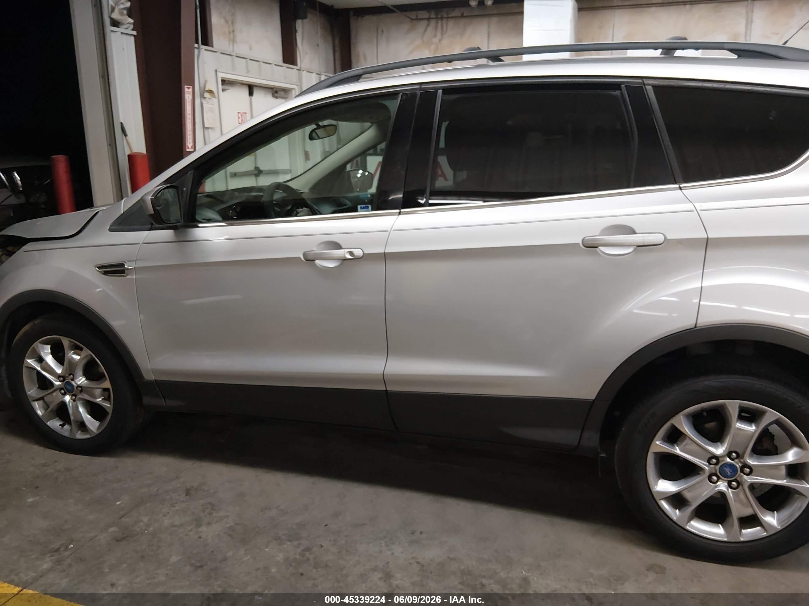 2013 Ford Escape Se Серый vin: 1FMCU0G90DUC10145