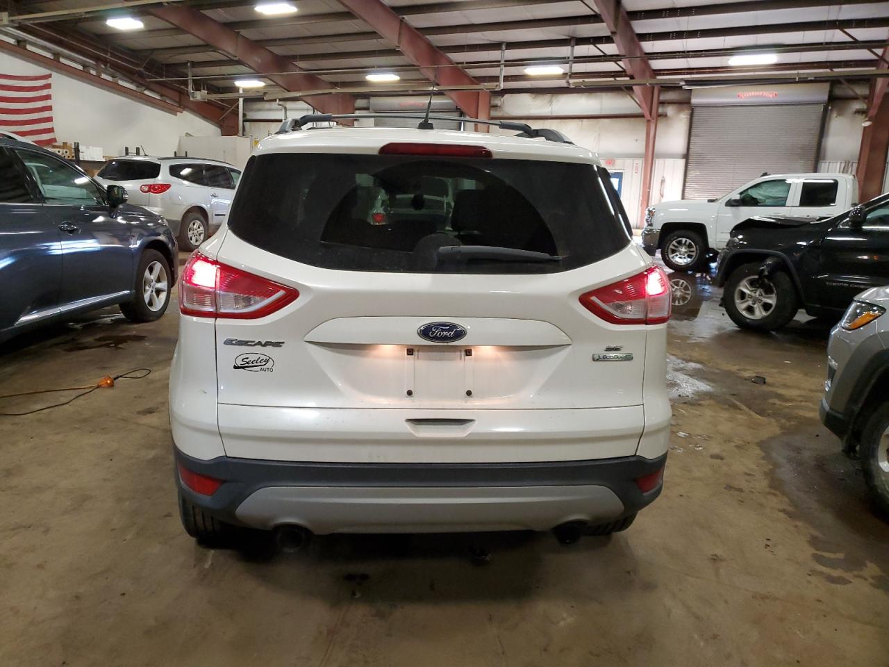 2013 Ford Escape Se White vin: 1FMCU0G90DUC57210