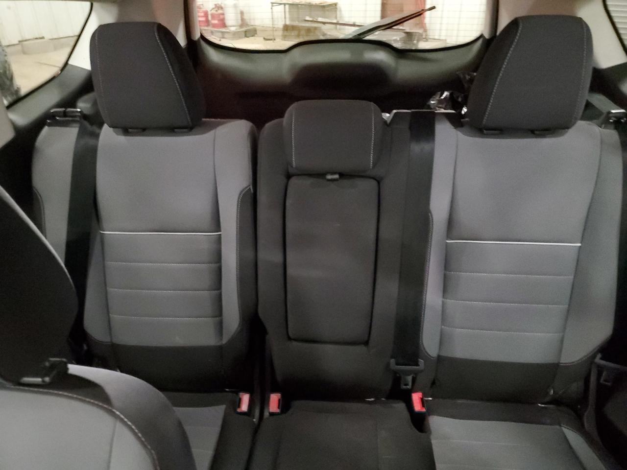 2013 Ford Escape Se White vin: 1FMCU0G90DUC57210