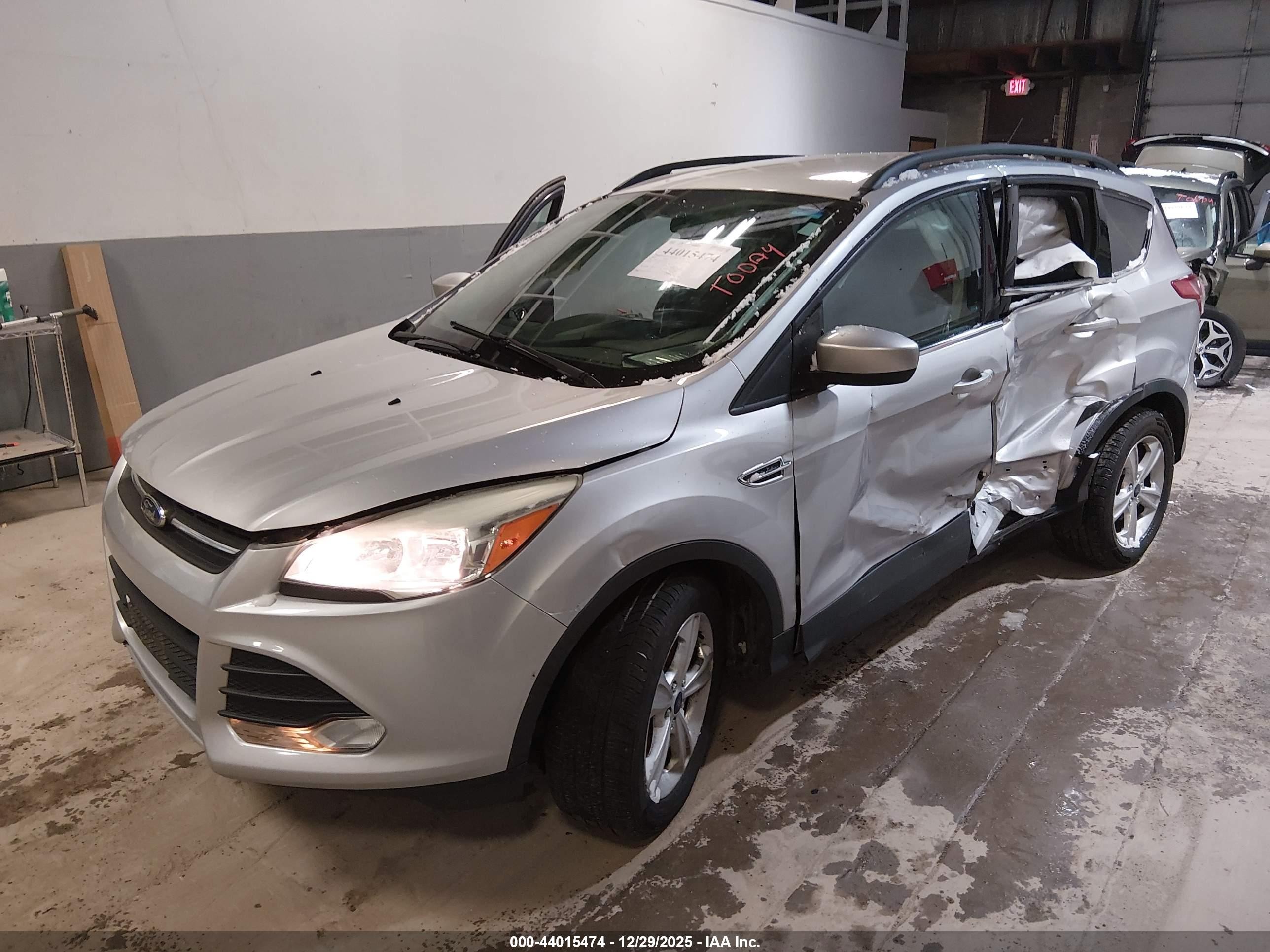 2015 Ford Escape Se Silver vin: 1FMCU0G90FUA58211
