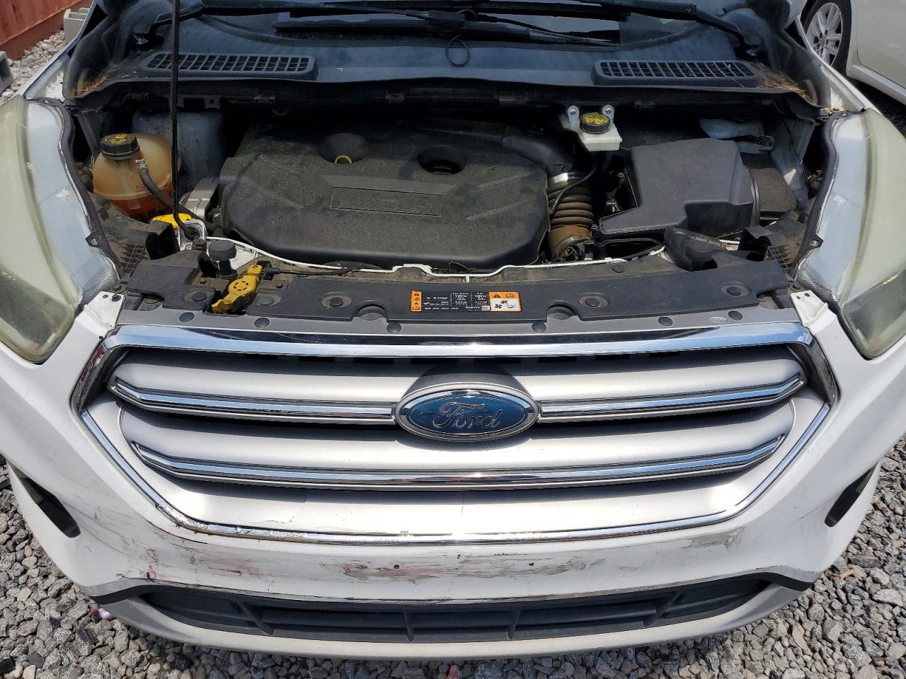 2017 Ford Escape Se White vin: 1FMCU0G90HUB67223