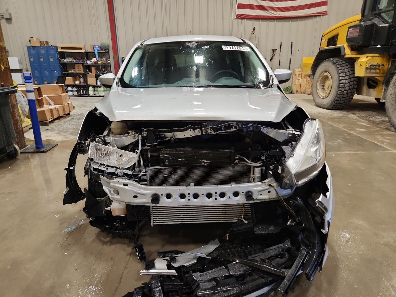 2019 Ford Escape Se Silver vin: 1FMCU0G90KUB33953 Damage: Grille, Broken, Replacement Required