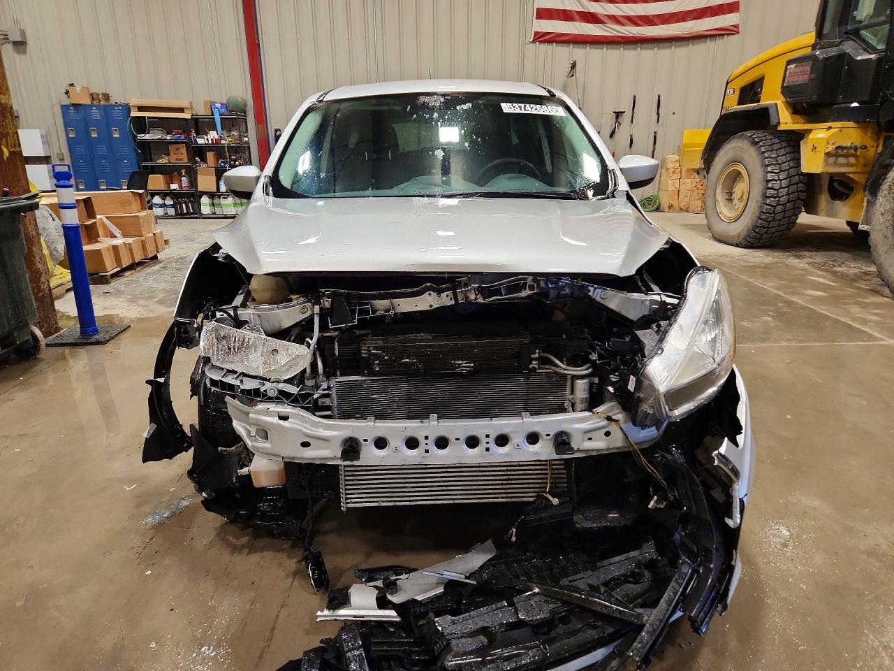 2019 Ford Escape Se Silver vin: 1FMCU0G90KUB33953