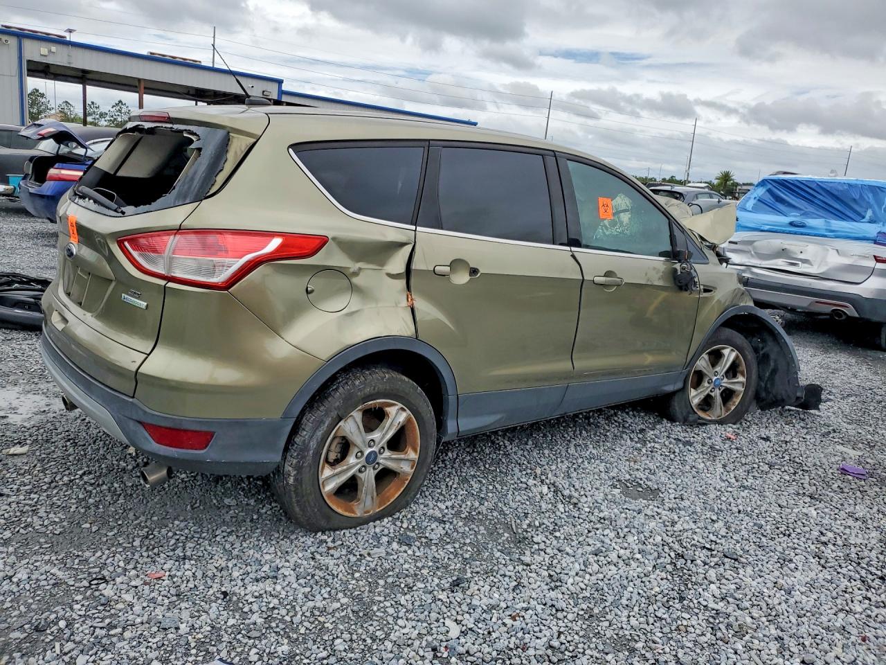 2013 Ford Escape Se Green vin: 1FMCU0G91DUA21892