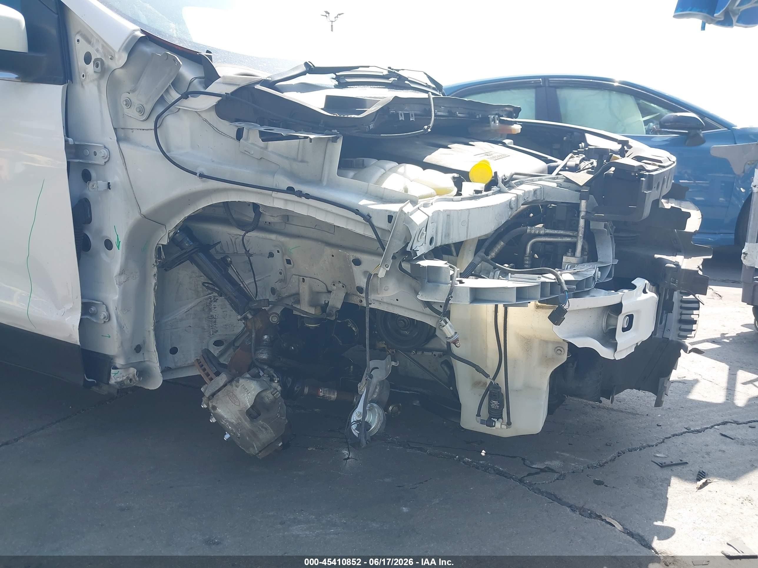 2014 Ford Escape Se White vin: 1FMCU0G91EUB31410