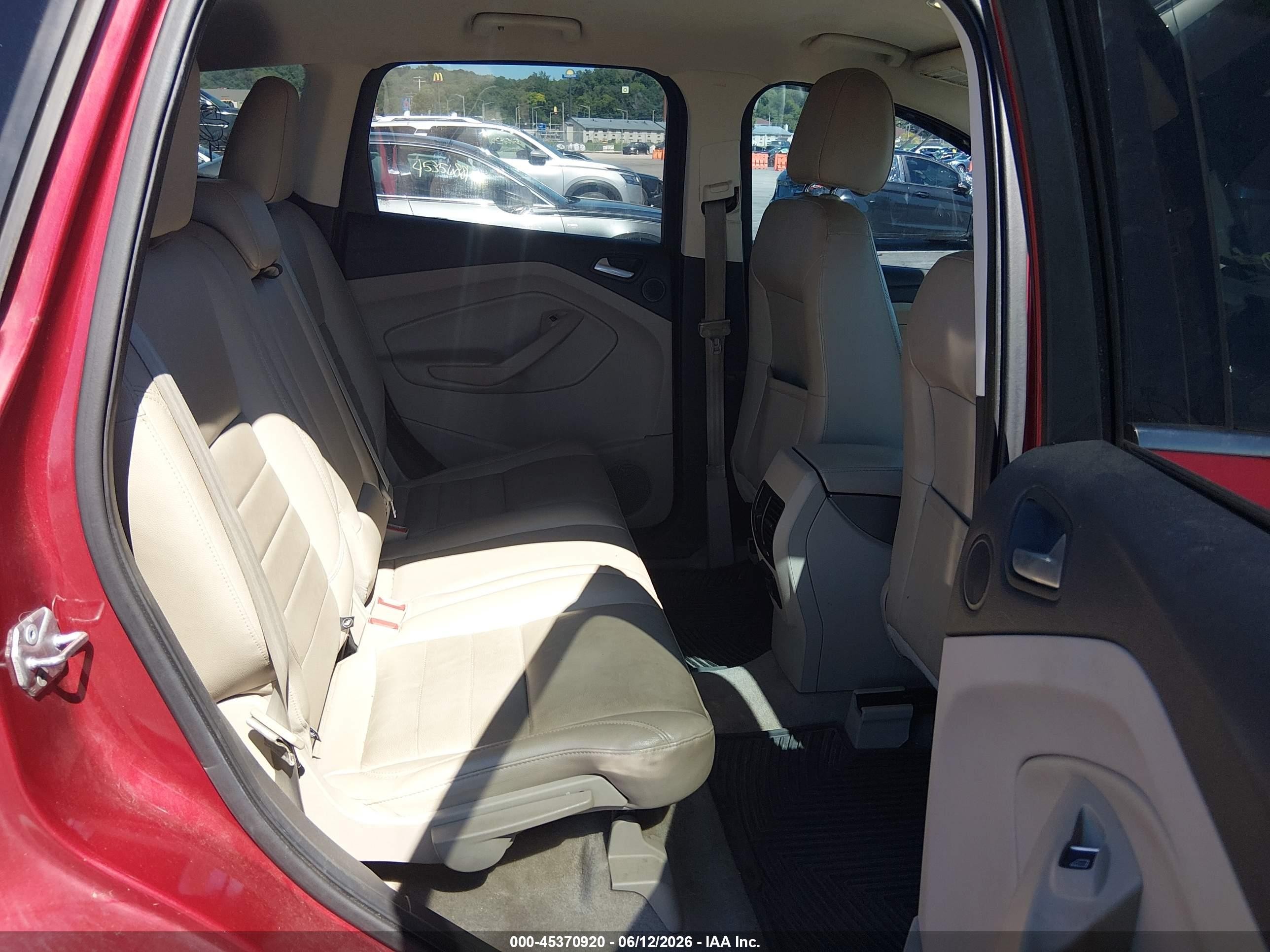 2014 Ford Escape Se Red vin: 1FMCU0G91EUB72104