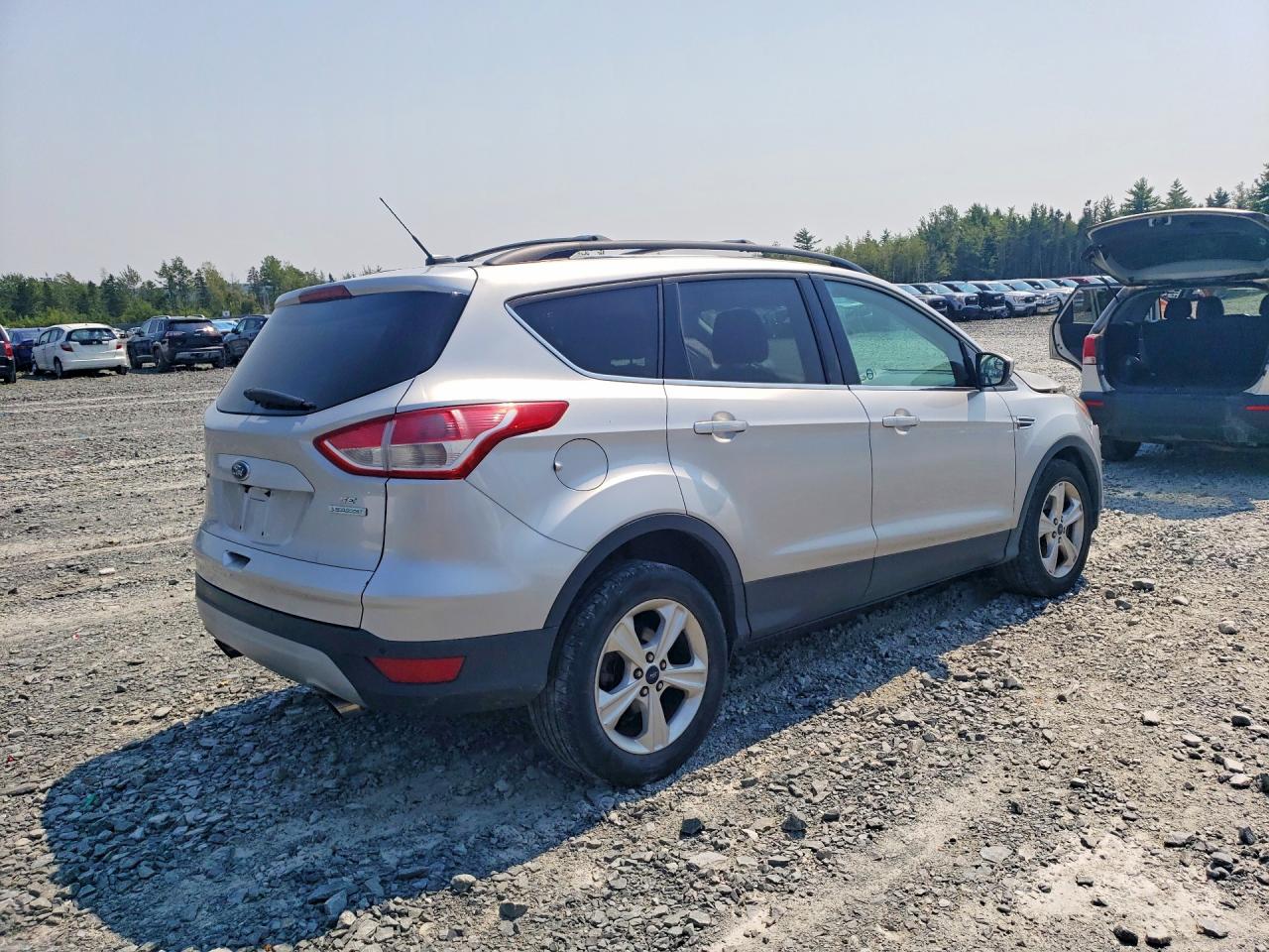 2014 Ford Escape Se Silver vin: 1FMCU0G91EUD19859