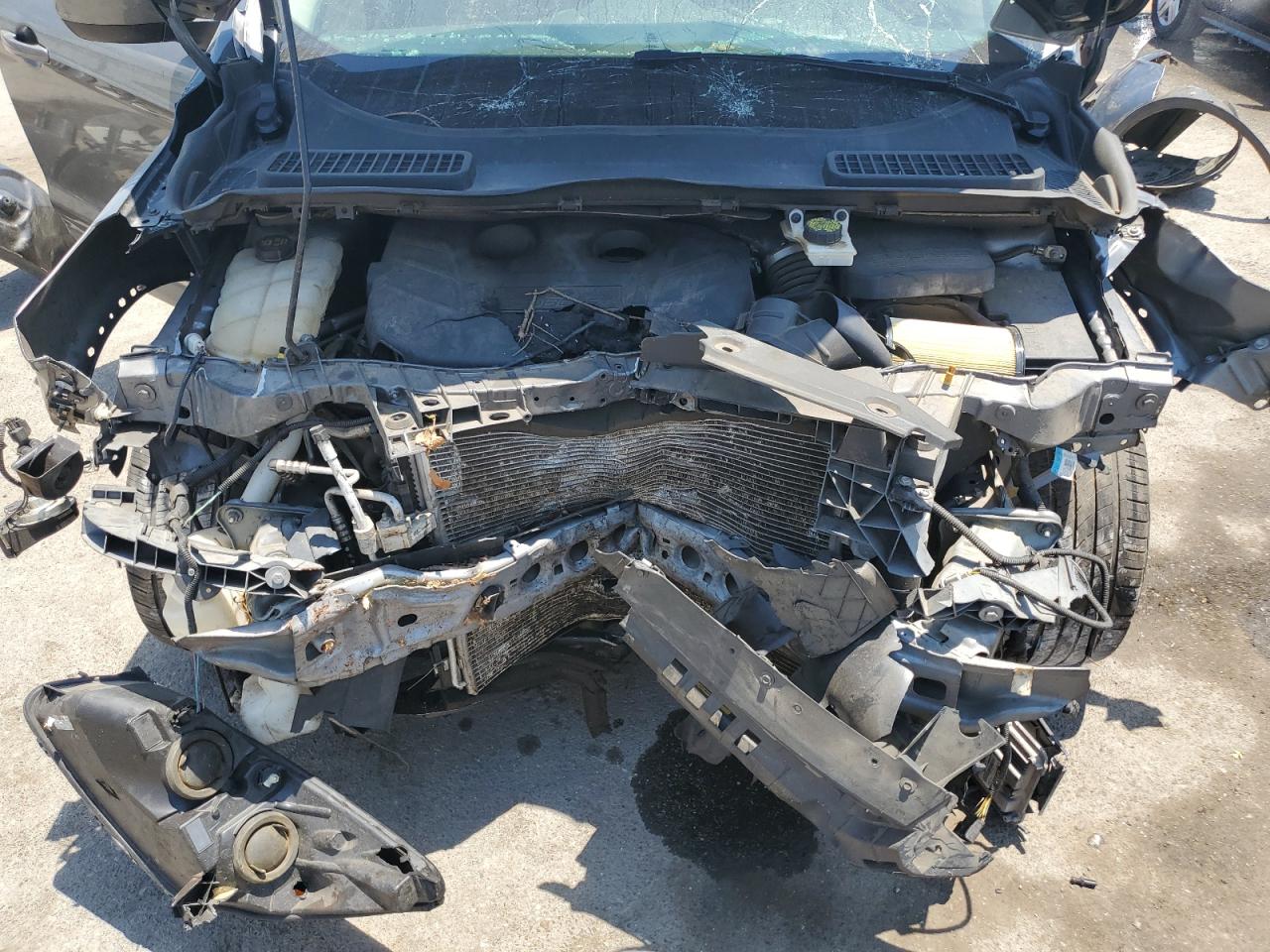 2014 Ford Escape Se Gray vin: 1FMCU0G91EUE55179