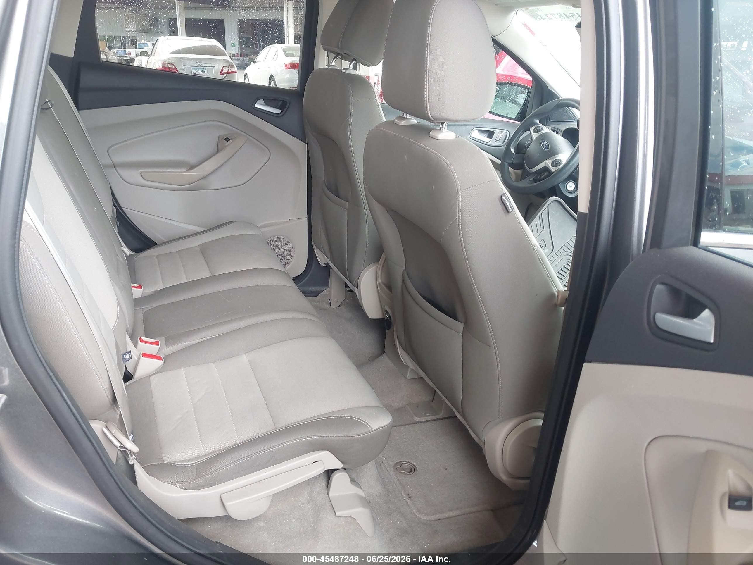 2013 Ford Escape Se Gray vin: 1FMCU0G92DUC26301
