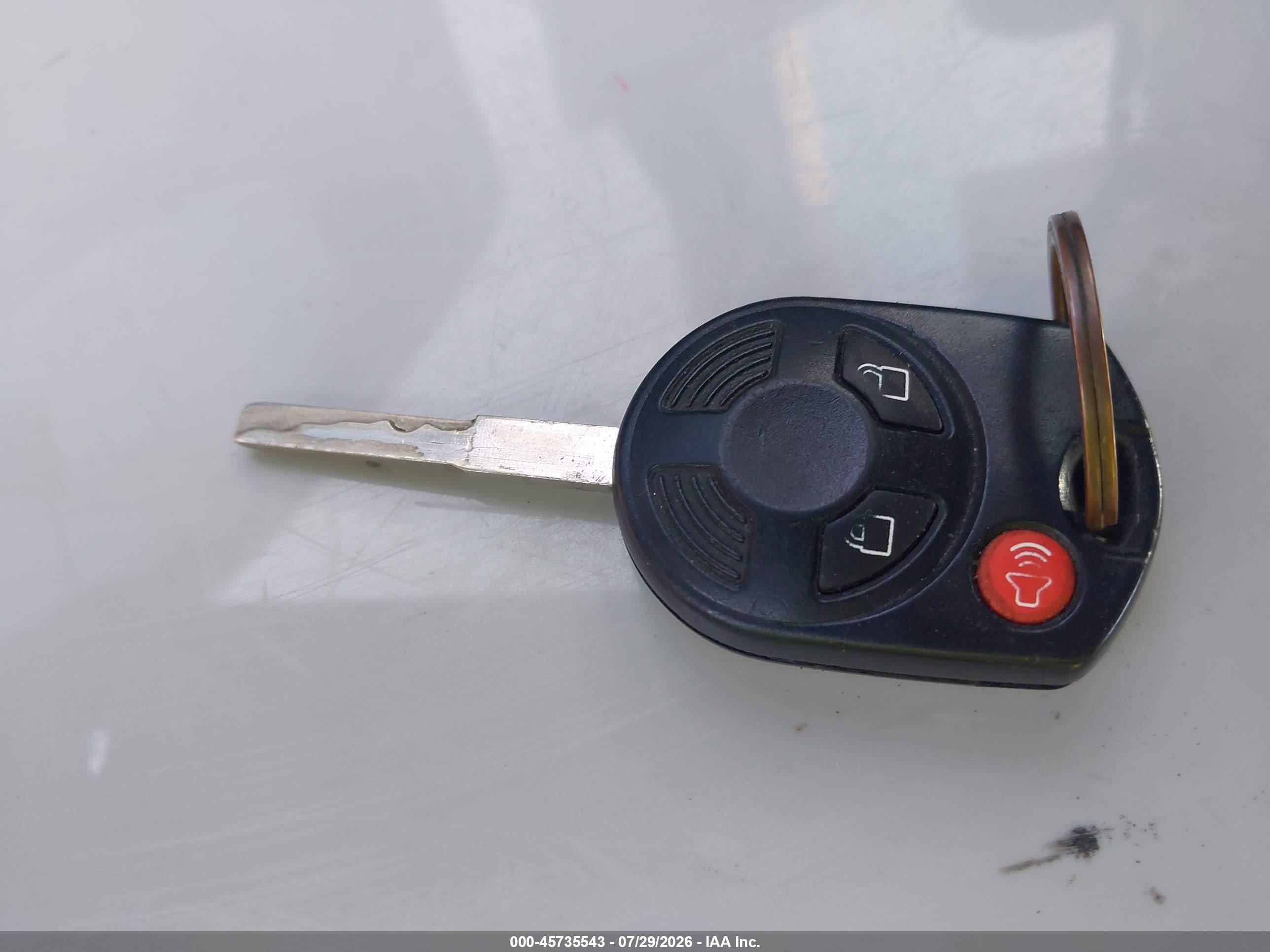 2013 Ford Escape Se Синий vin: 1FMCU0G92DUD48639