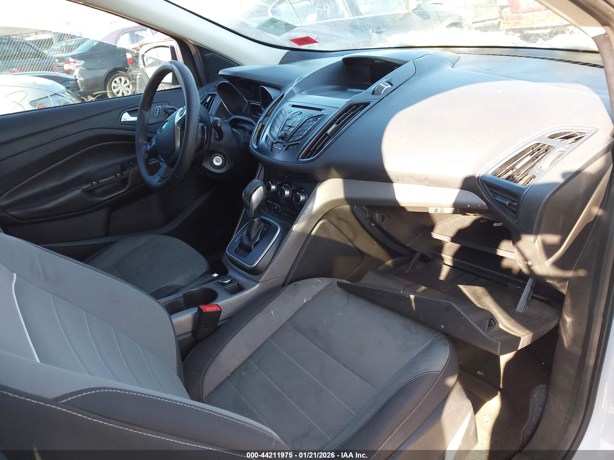 2014 Ford Escape Se White vin: 1FMCU0G92EUB02384
