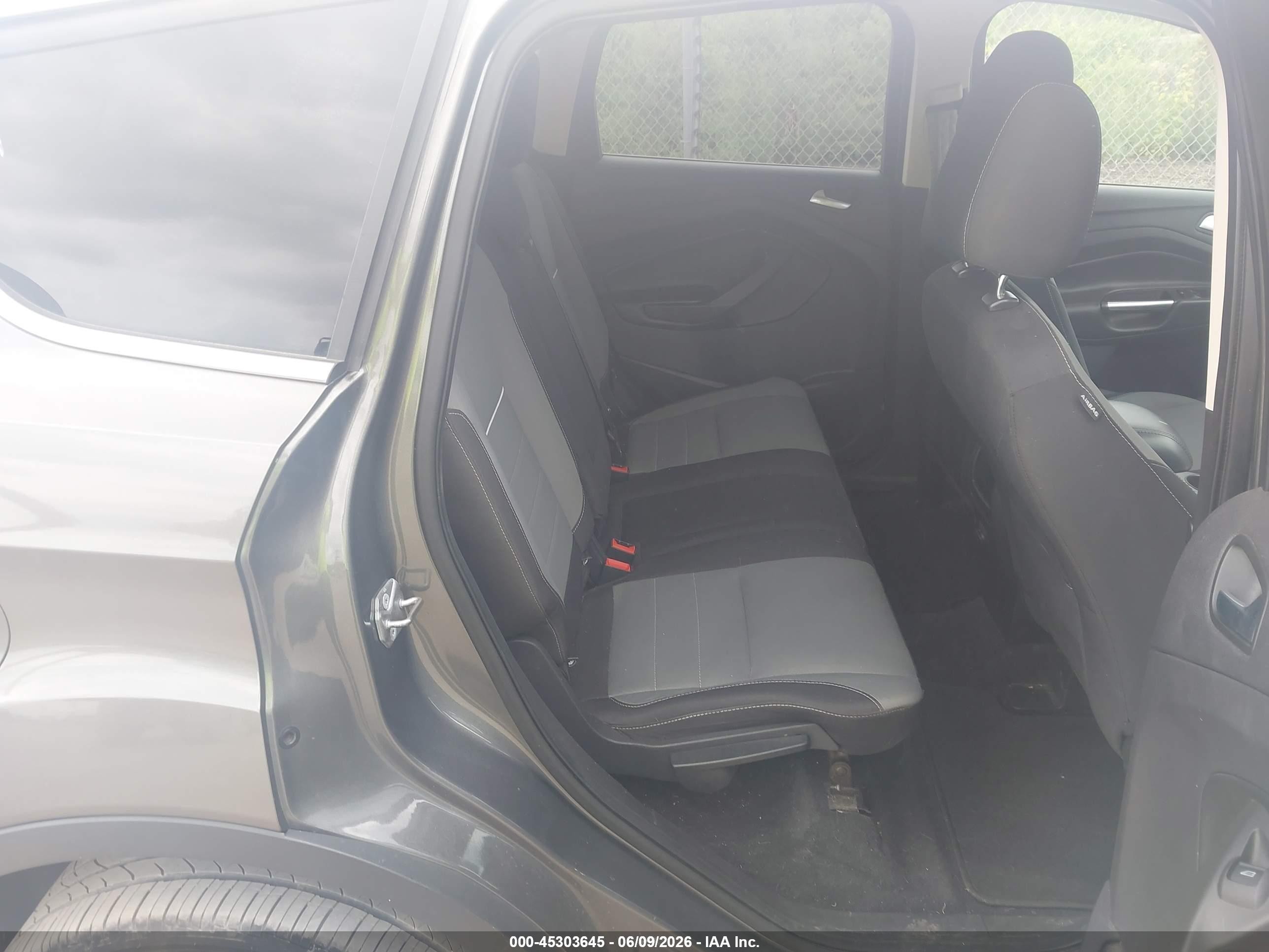 2014 Ford Escape Se Gray vin: 1FMCU0G92EUB95438