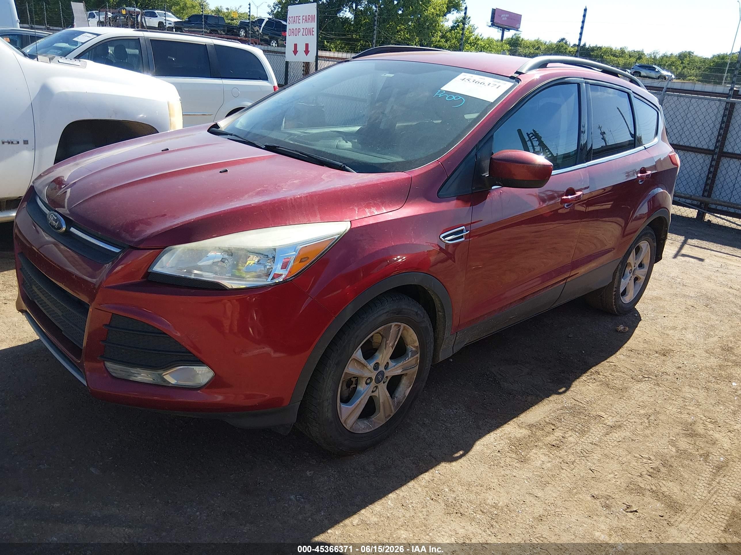 2014 Ford Escape Se Red vin: 1FMCU0G92EUC74544