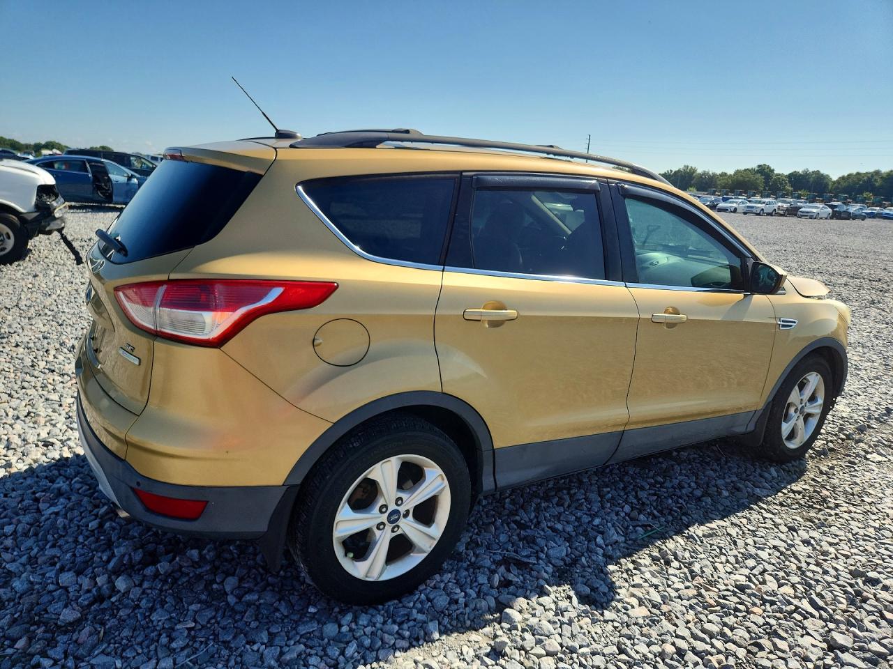 2014 Ford Escape Se Gold vin: 1FMCU0G92EUD81657