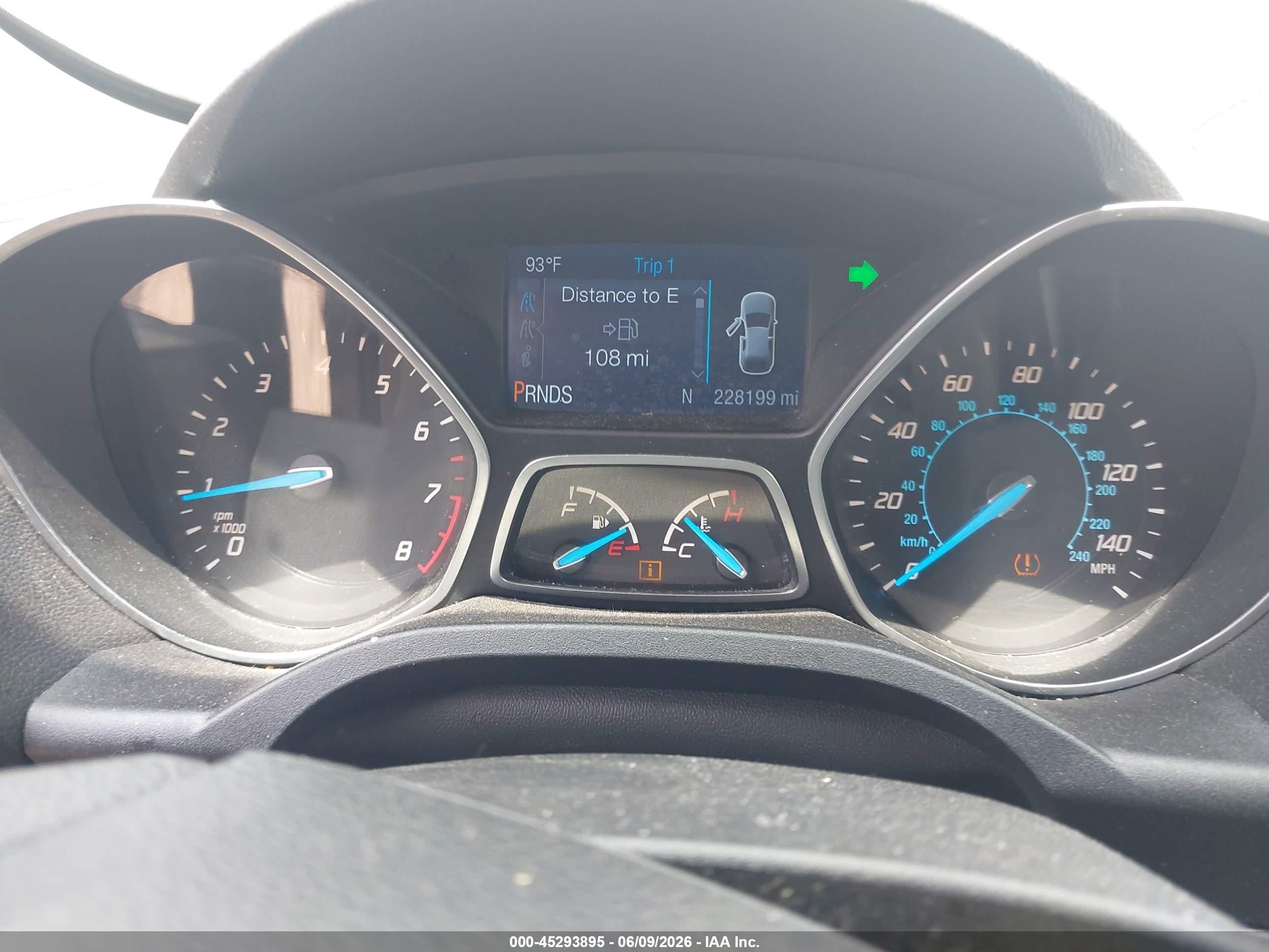 2015 Ford Escape Se Gray vin: 1FMCU0G92FUA82655