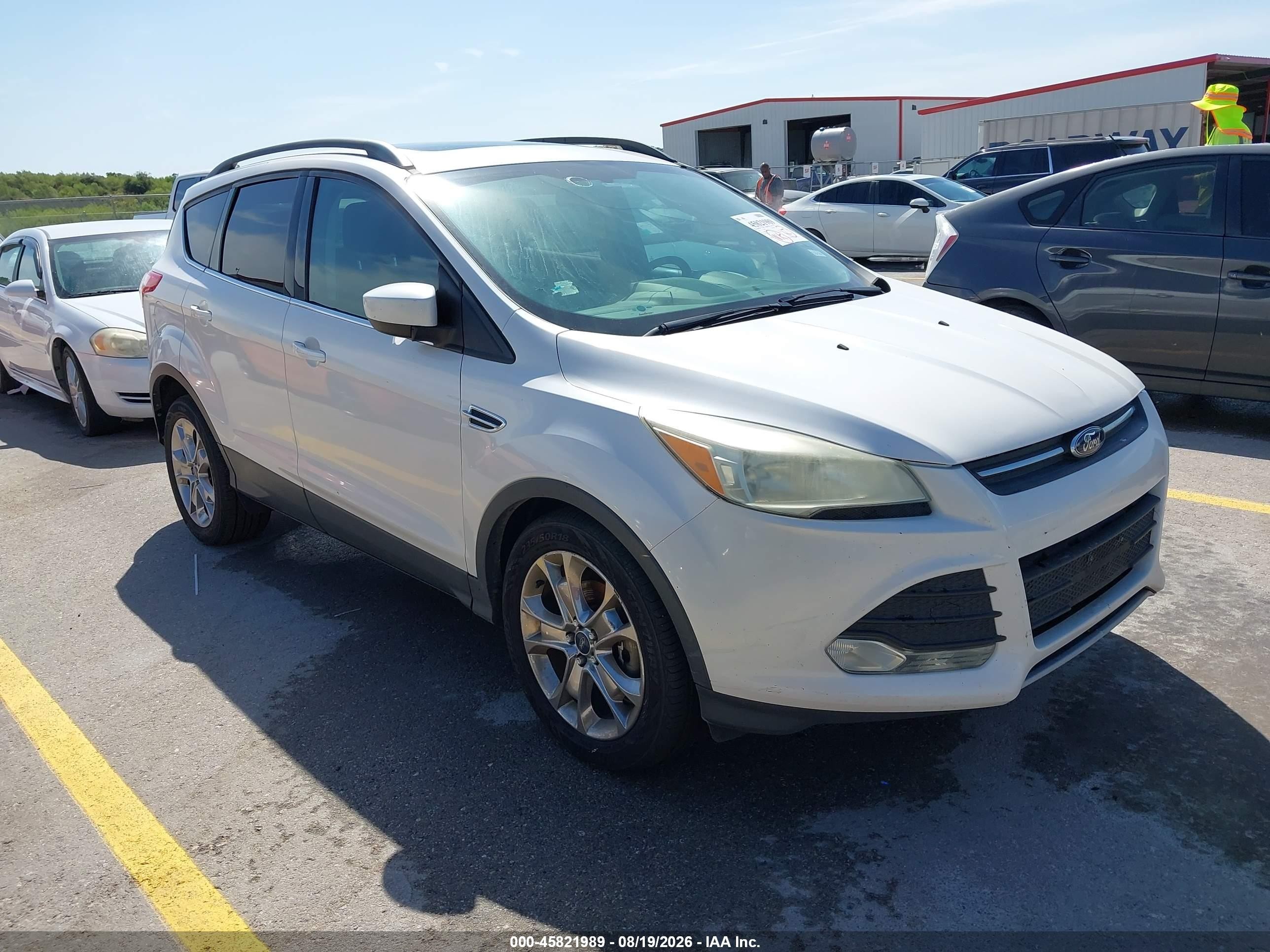 2014 Ford Escape Se White vin: 1FMCU0G93EUB21767