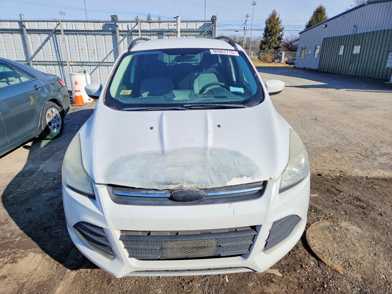 2014 Ford Escape White vin: 1FMCU0G93EUB56177