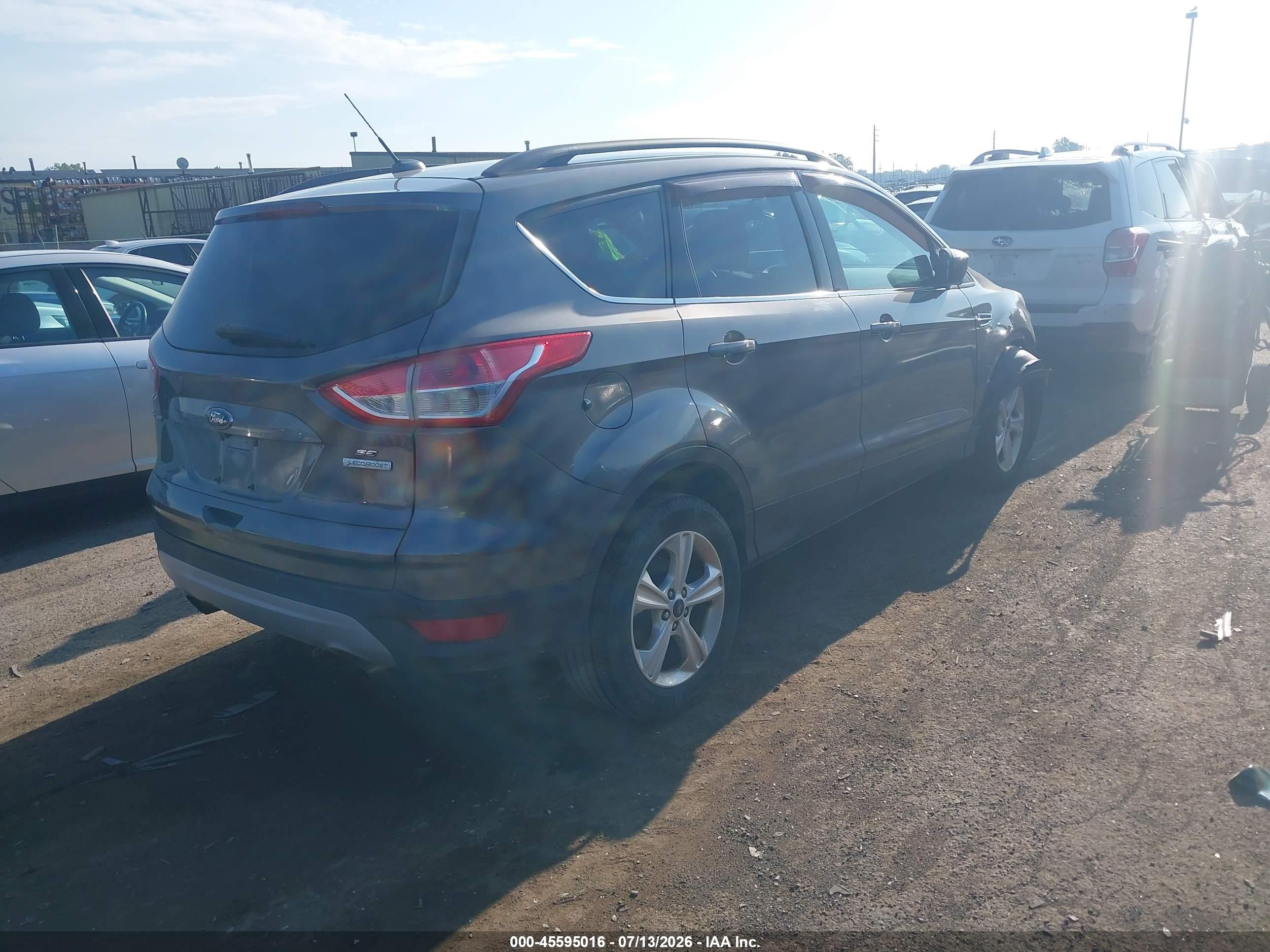 2014 Ford Escape Se Gray vin: 1FMCU0G93EUB60102