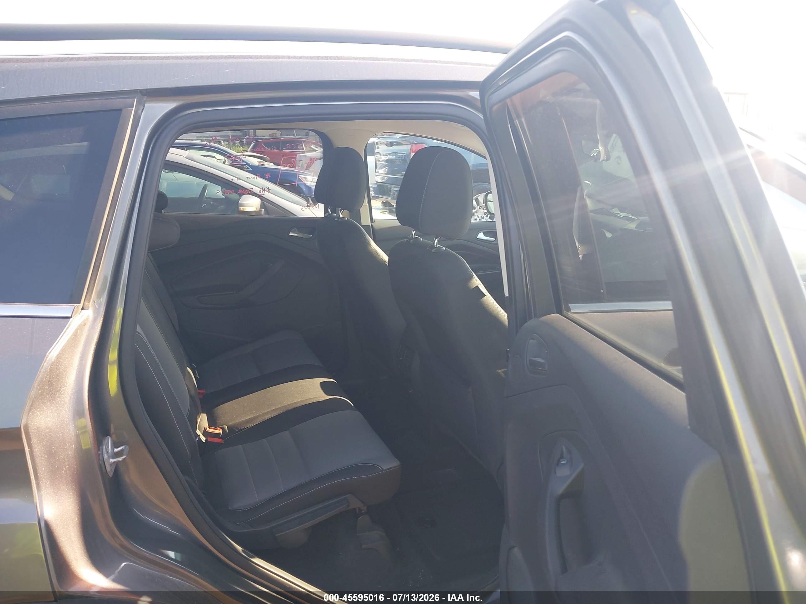 2014 Ford Escape Se Gray vin: 1FMCU0G93EUB60102