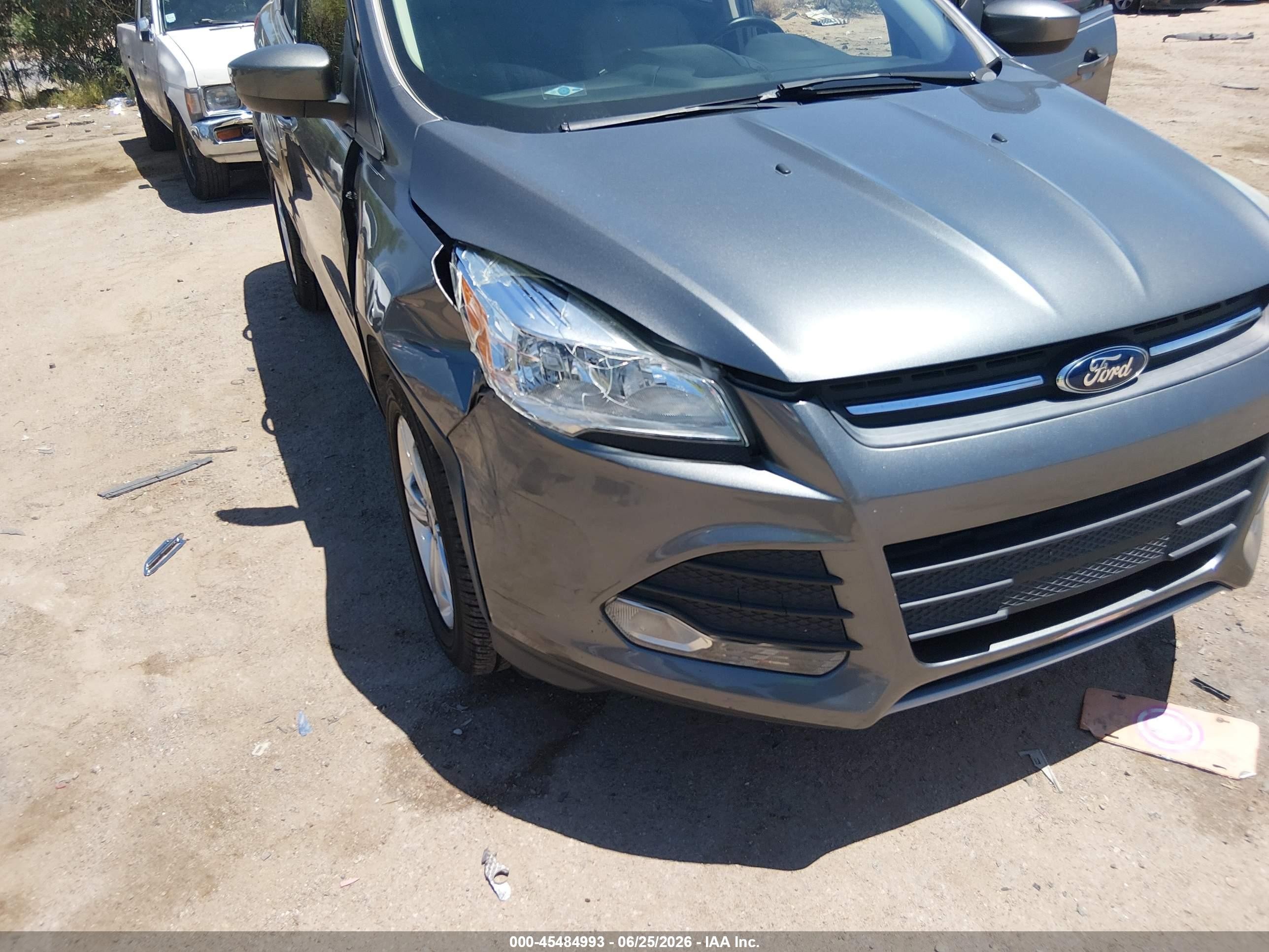 2014 Ford Escape Se Gray vin: 1FMCU0G93EUD01752