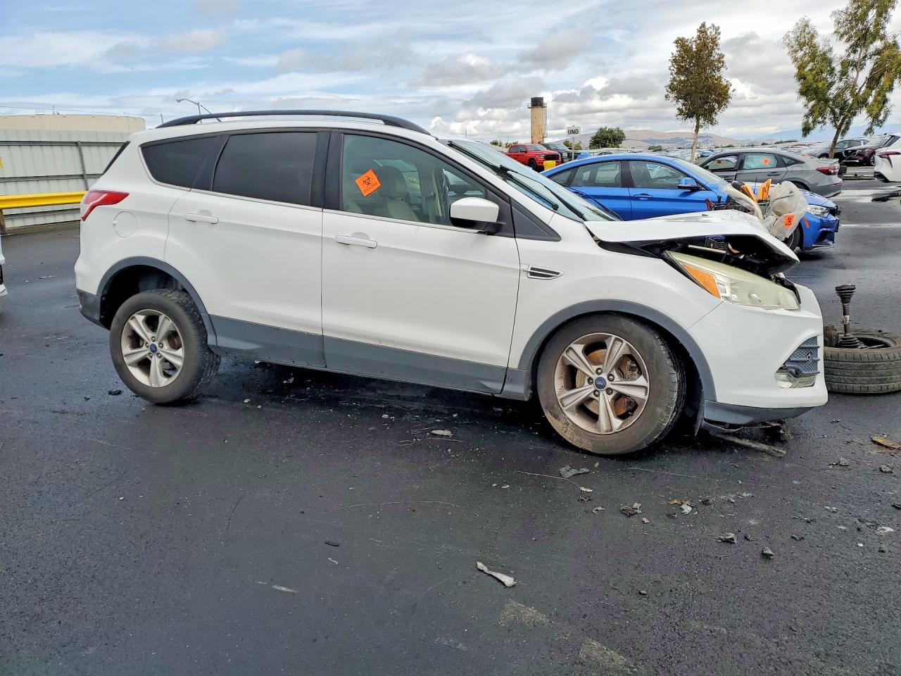 2014 Ford Escape Se White vin: 1FMCU0G93EUE01219