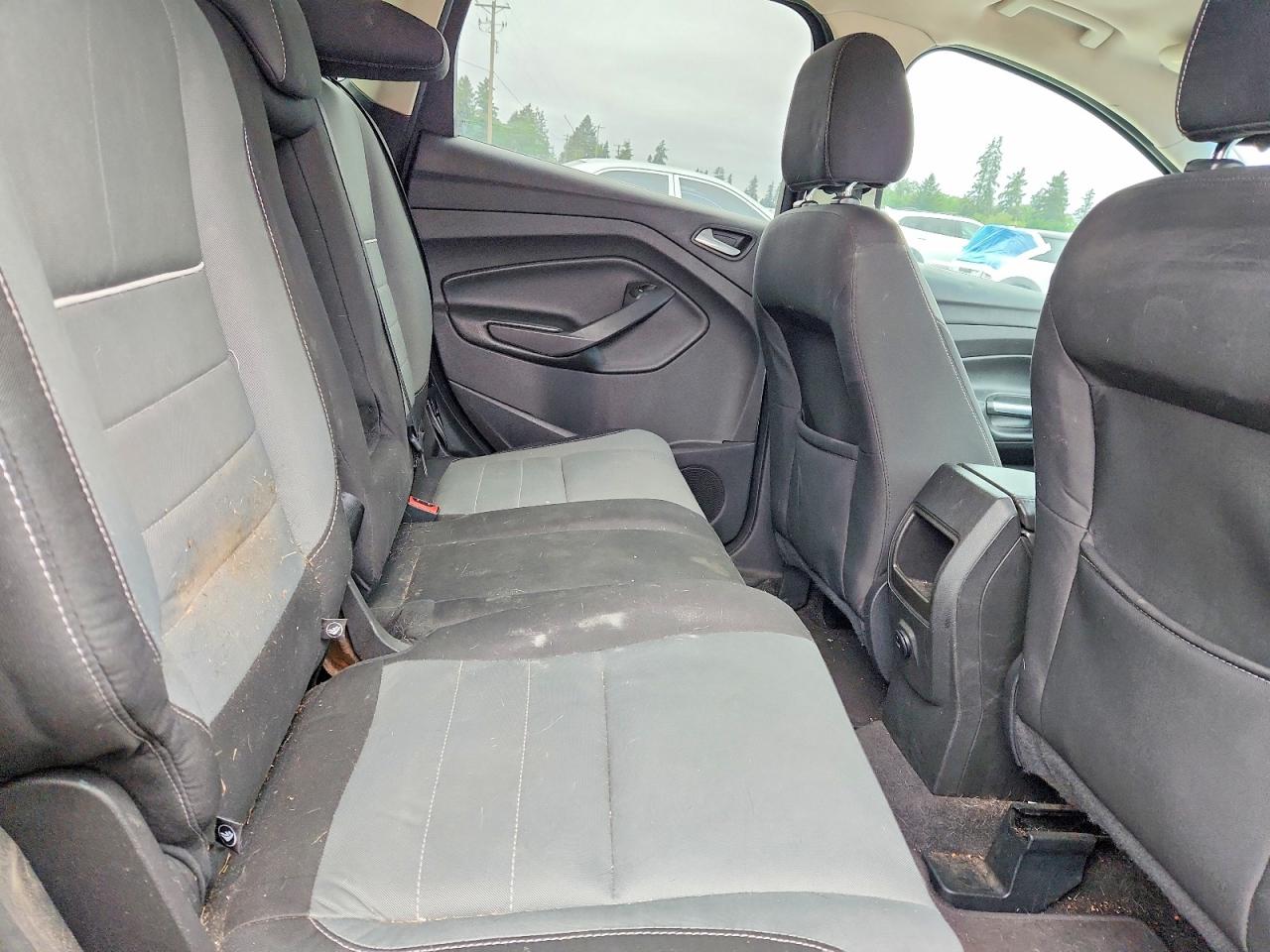 2015 Ford Escape Se Серый vin: 1FMCU0G94FUA93303