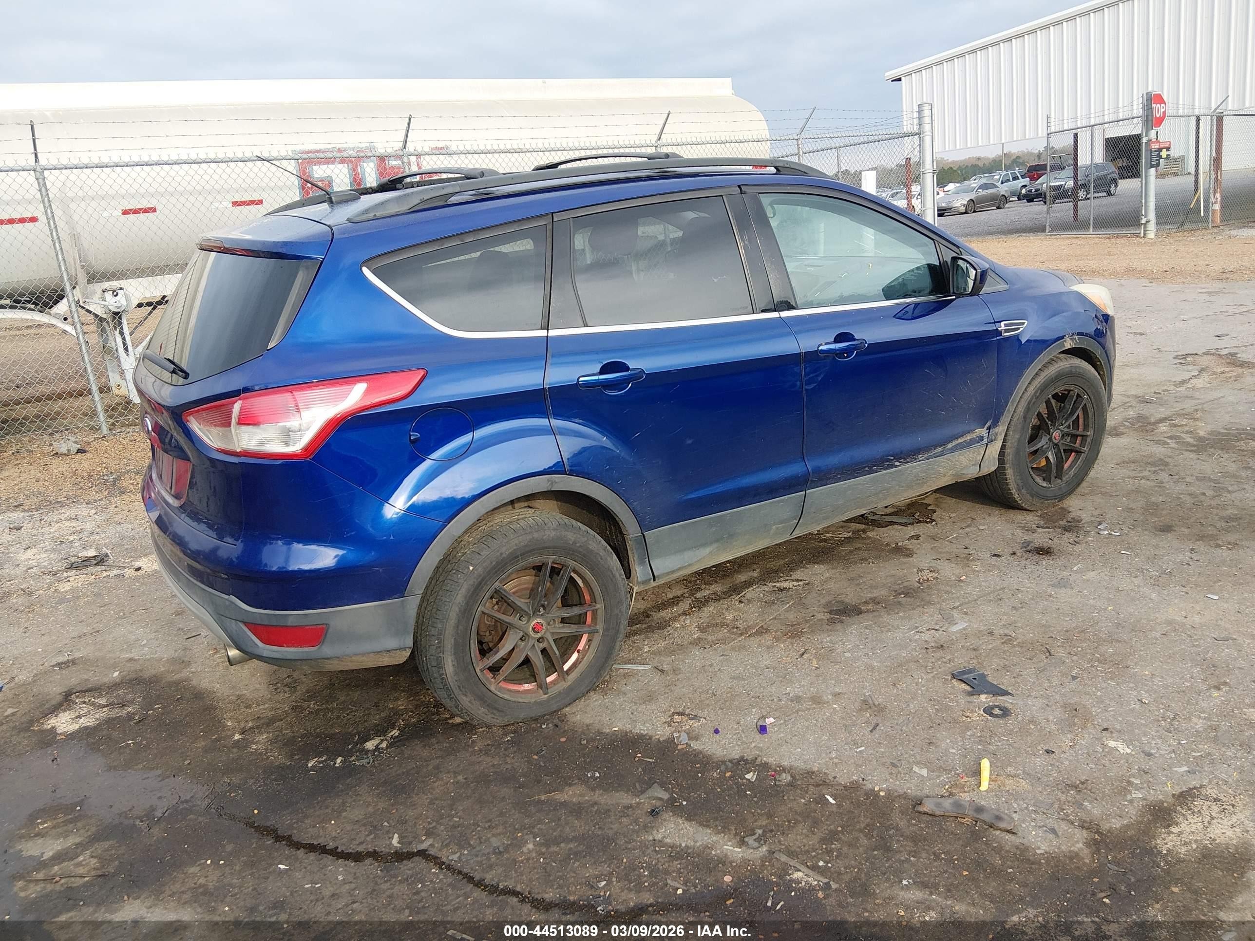 2013 Ford Escape Se Синий vin: 1FMCU0G95DUB55885