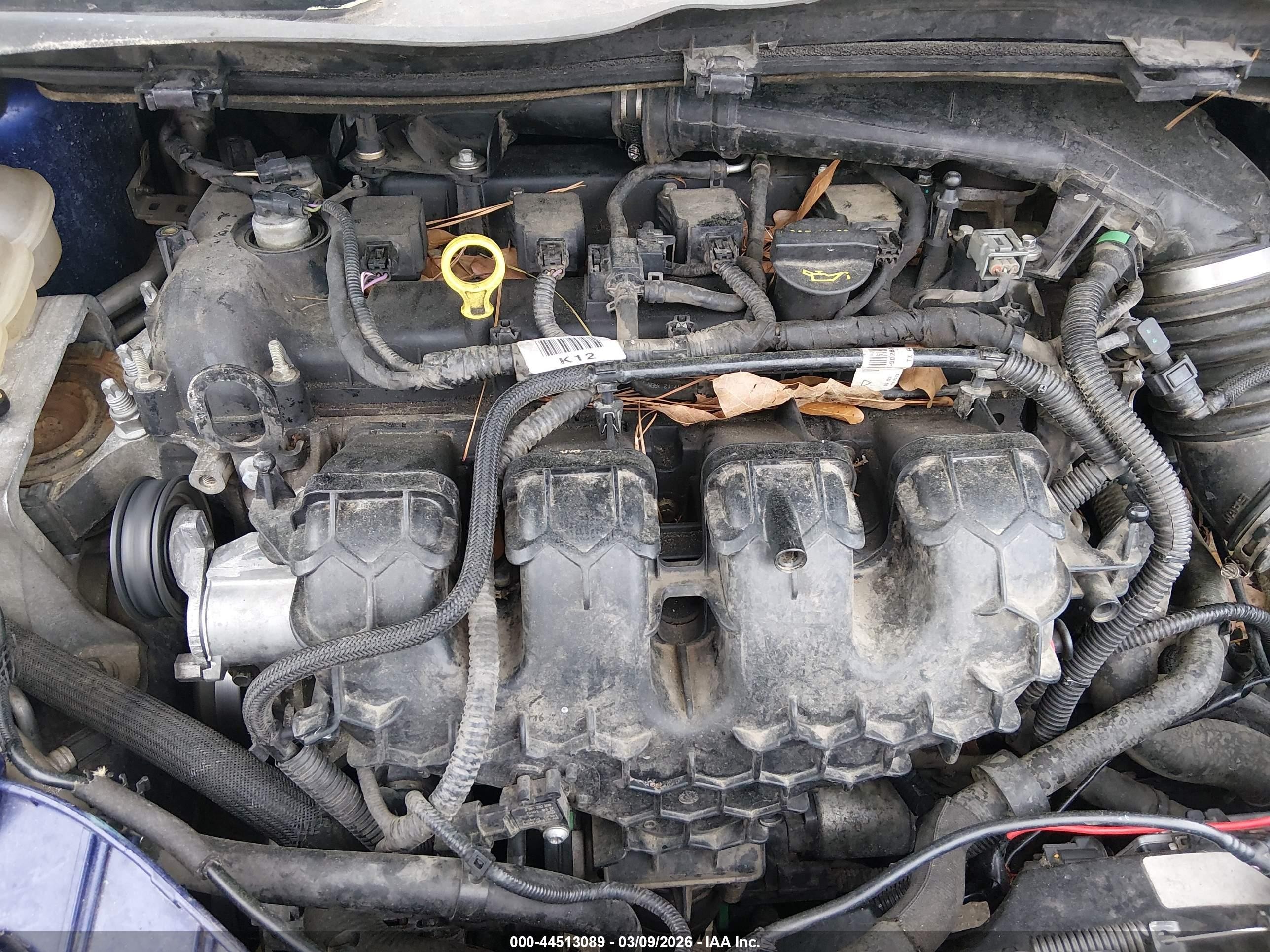 2013 Ford Escape Se Синий vin: 1FMCU0G95DUB55885