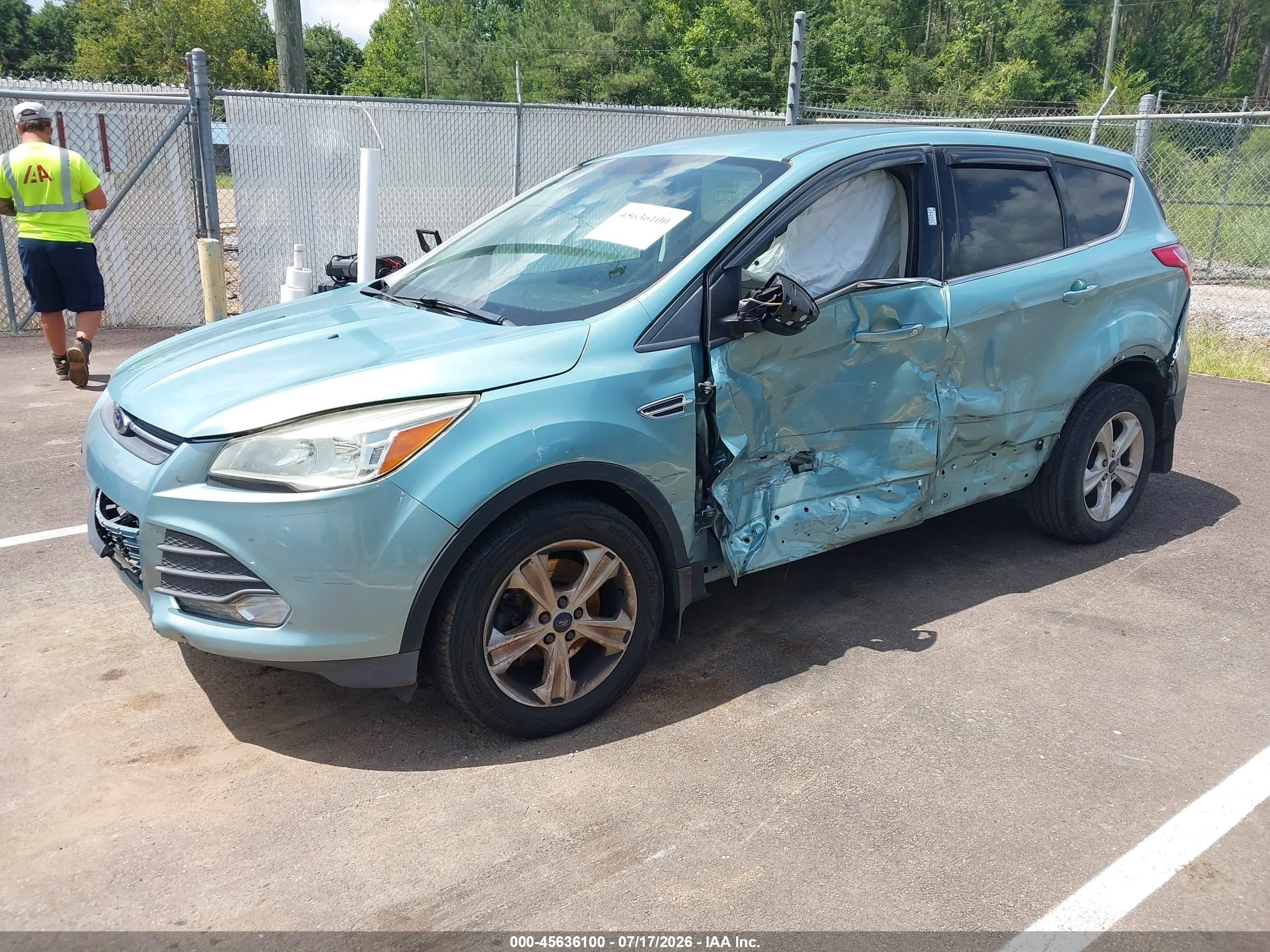 2013 Ford Escape Se Blue vin: 1FMCU0G95DUD32600